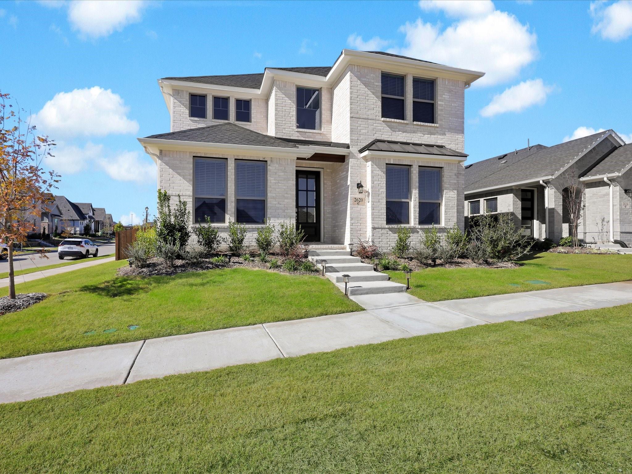 main property photo 28