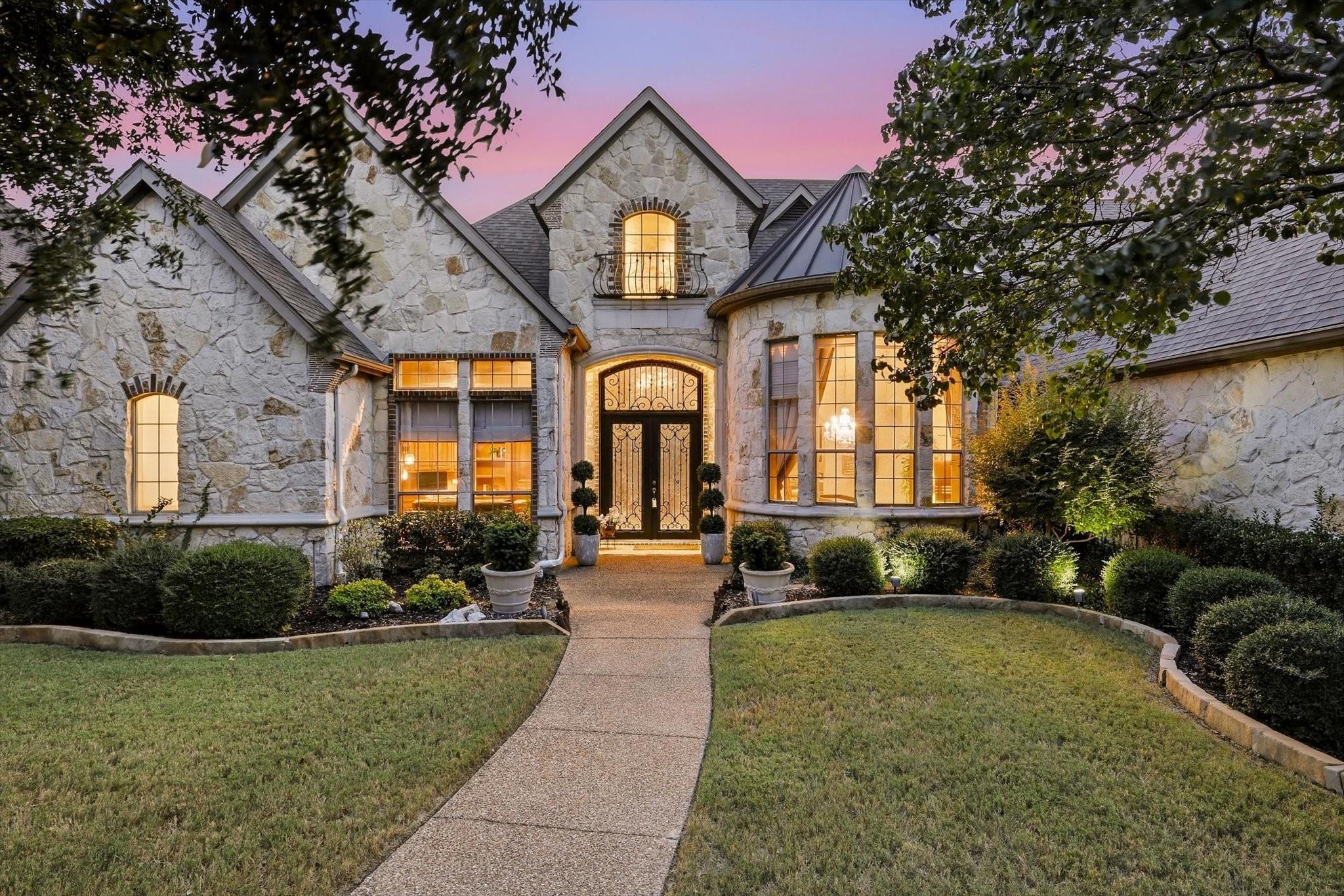main property photo 10