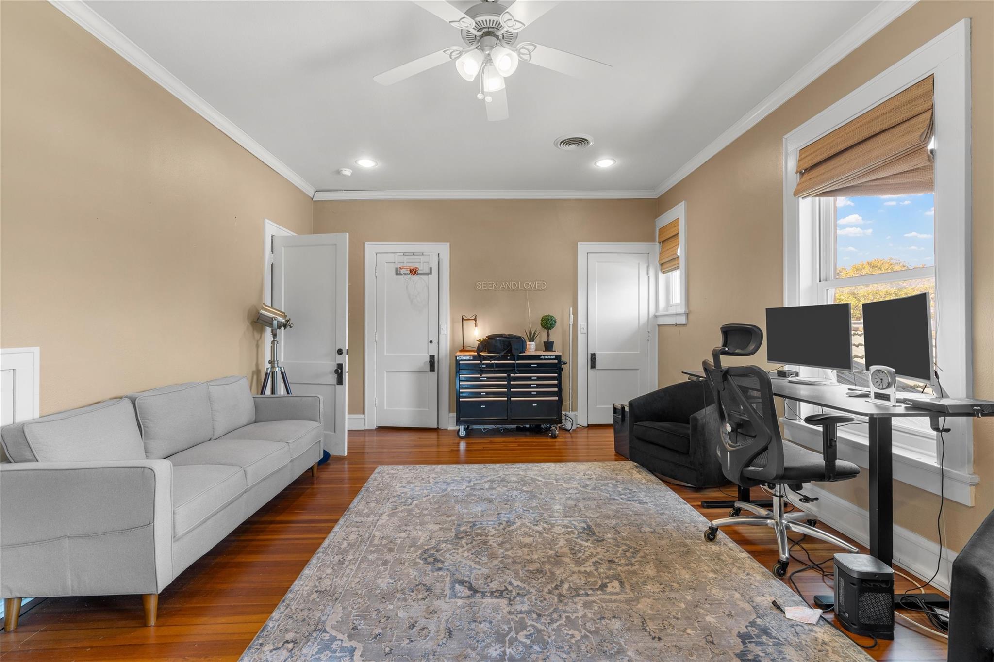 main property photo 19
