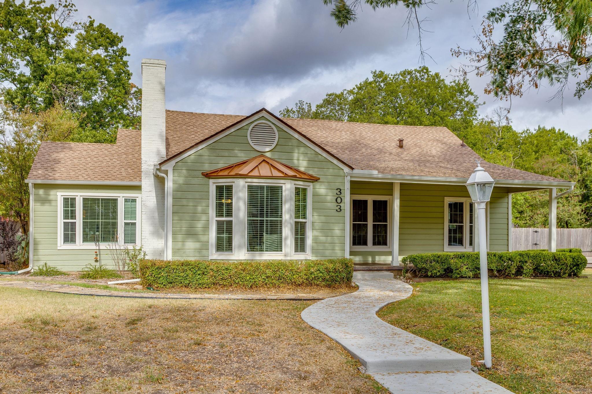 main property photo 2