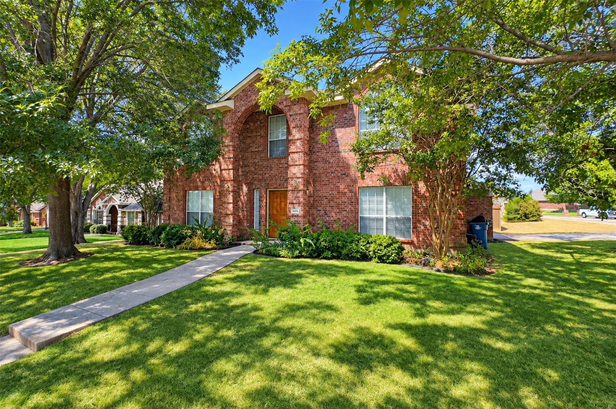 main property photo 1
