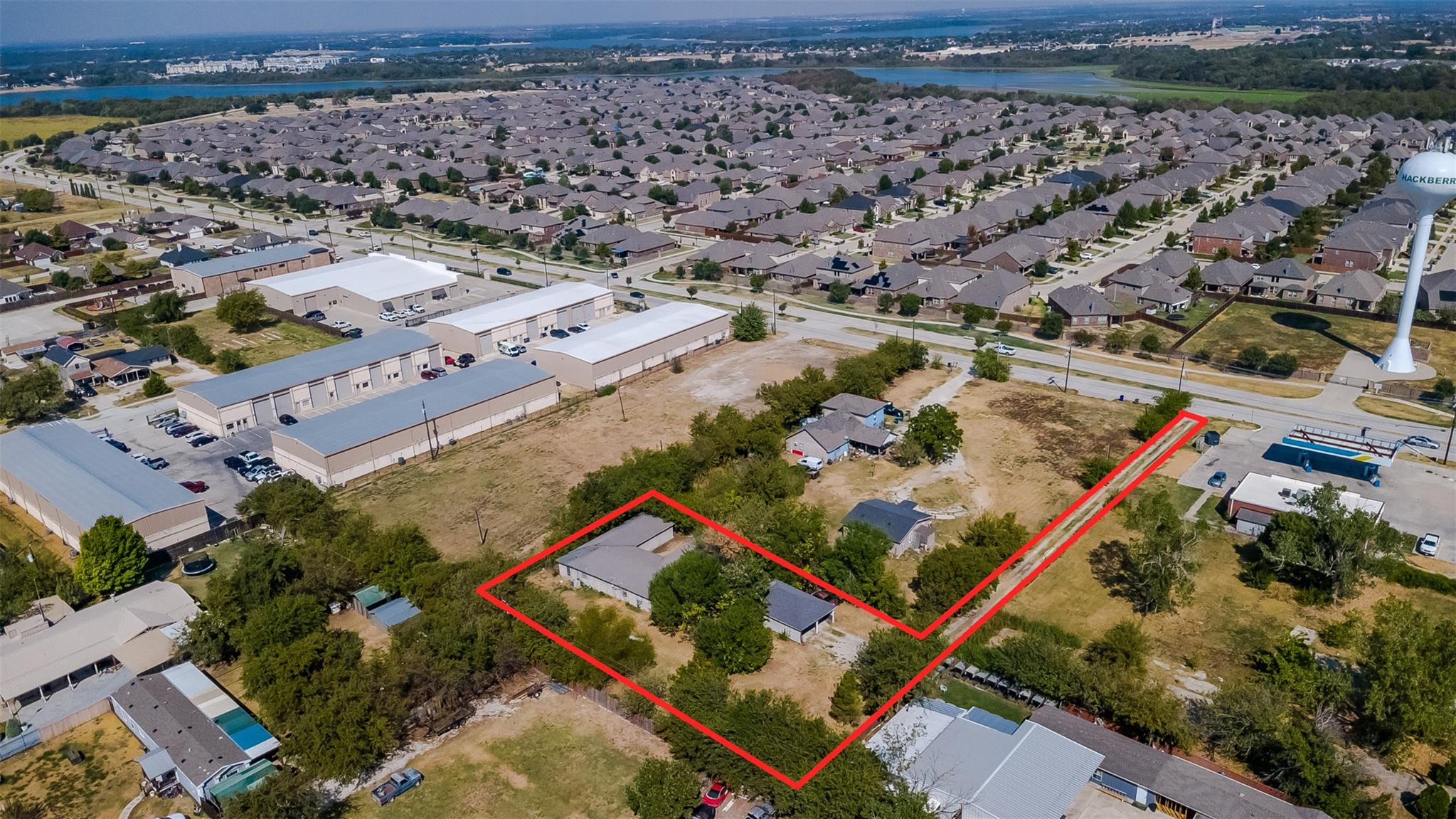 main property photo 6