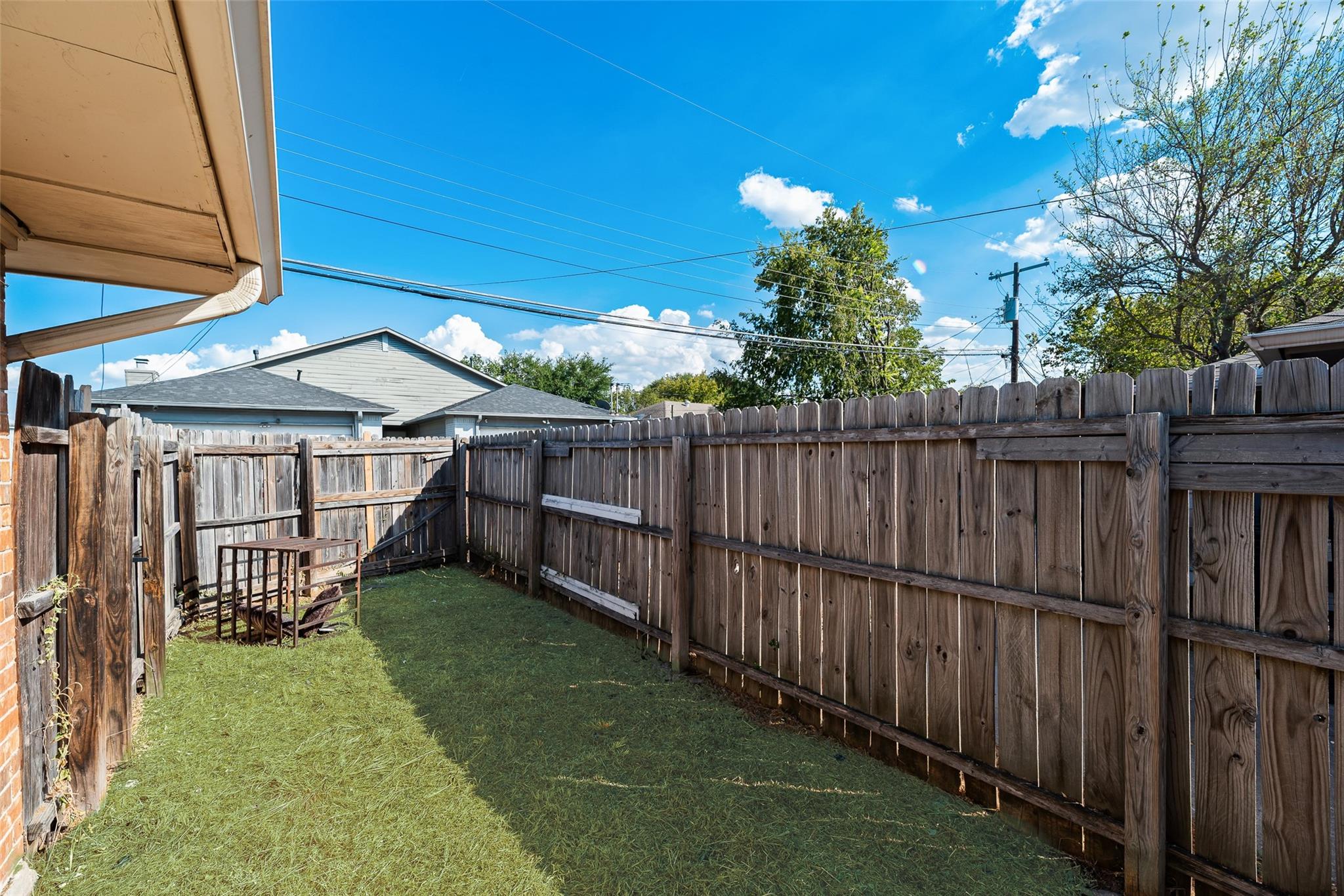 main property photo 26