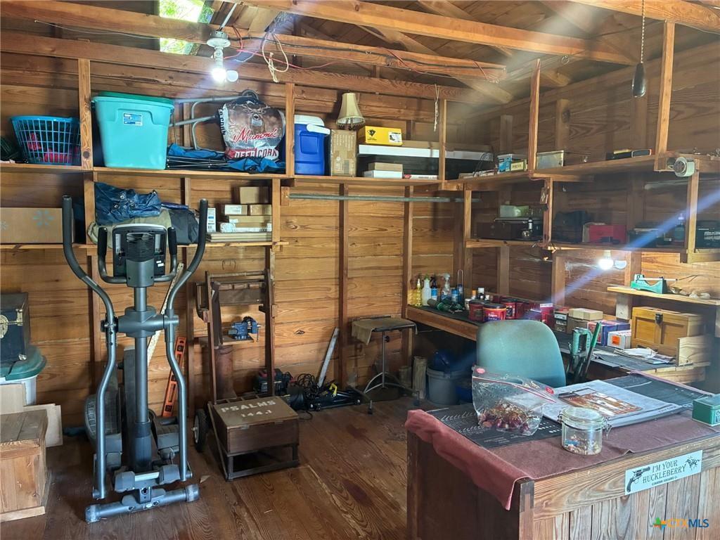 main property photo 32