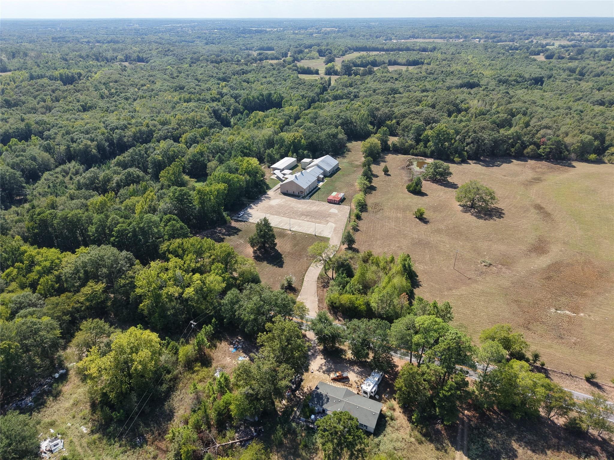 main property photo 35