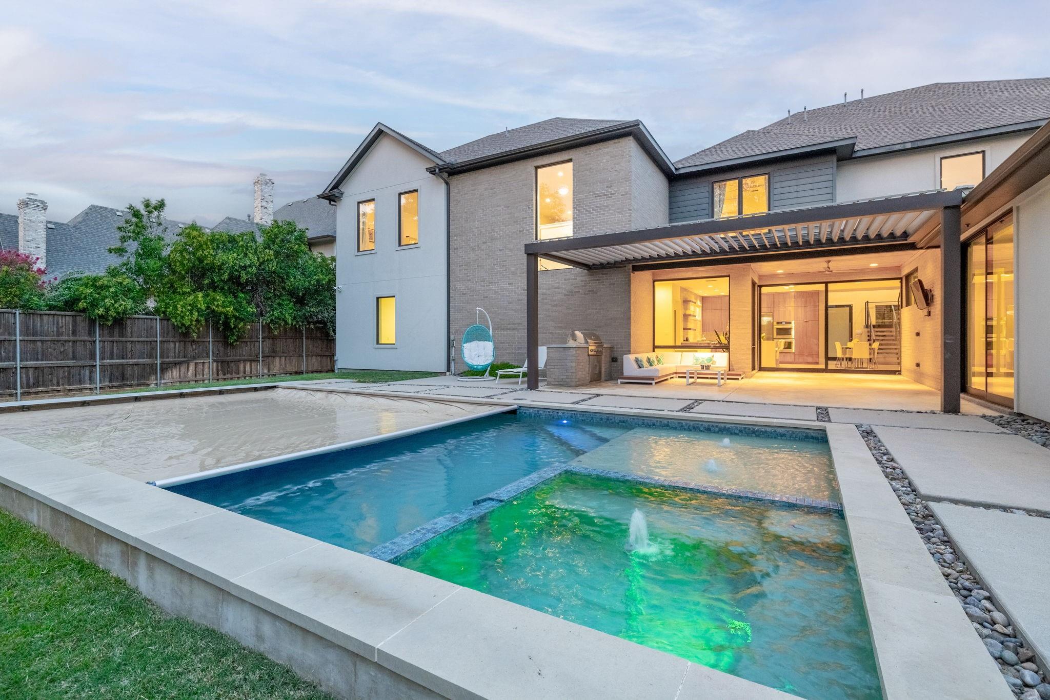 main property photo 34