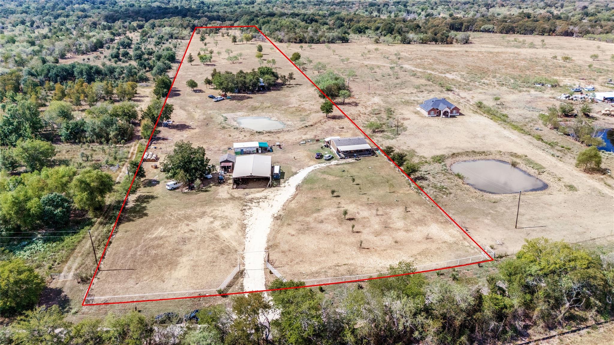 main property photo 20
