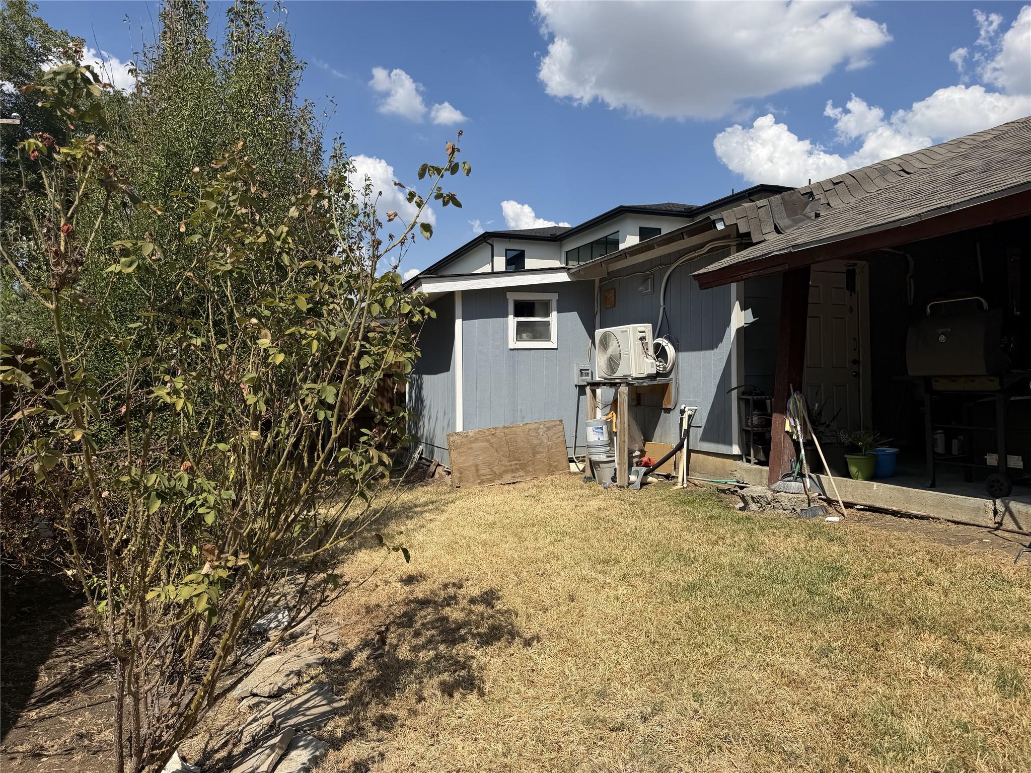 main property photo 7