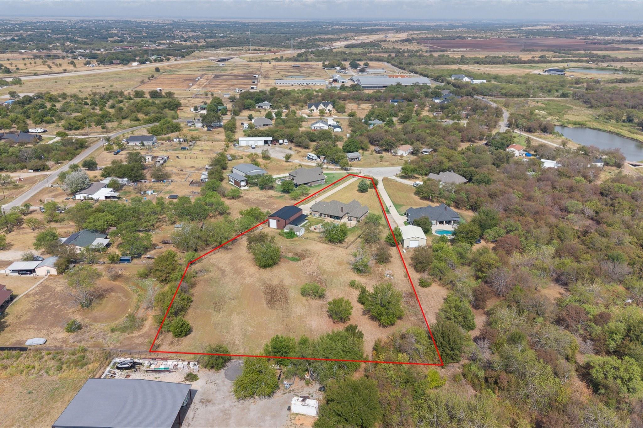main property photo 3