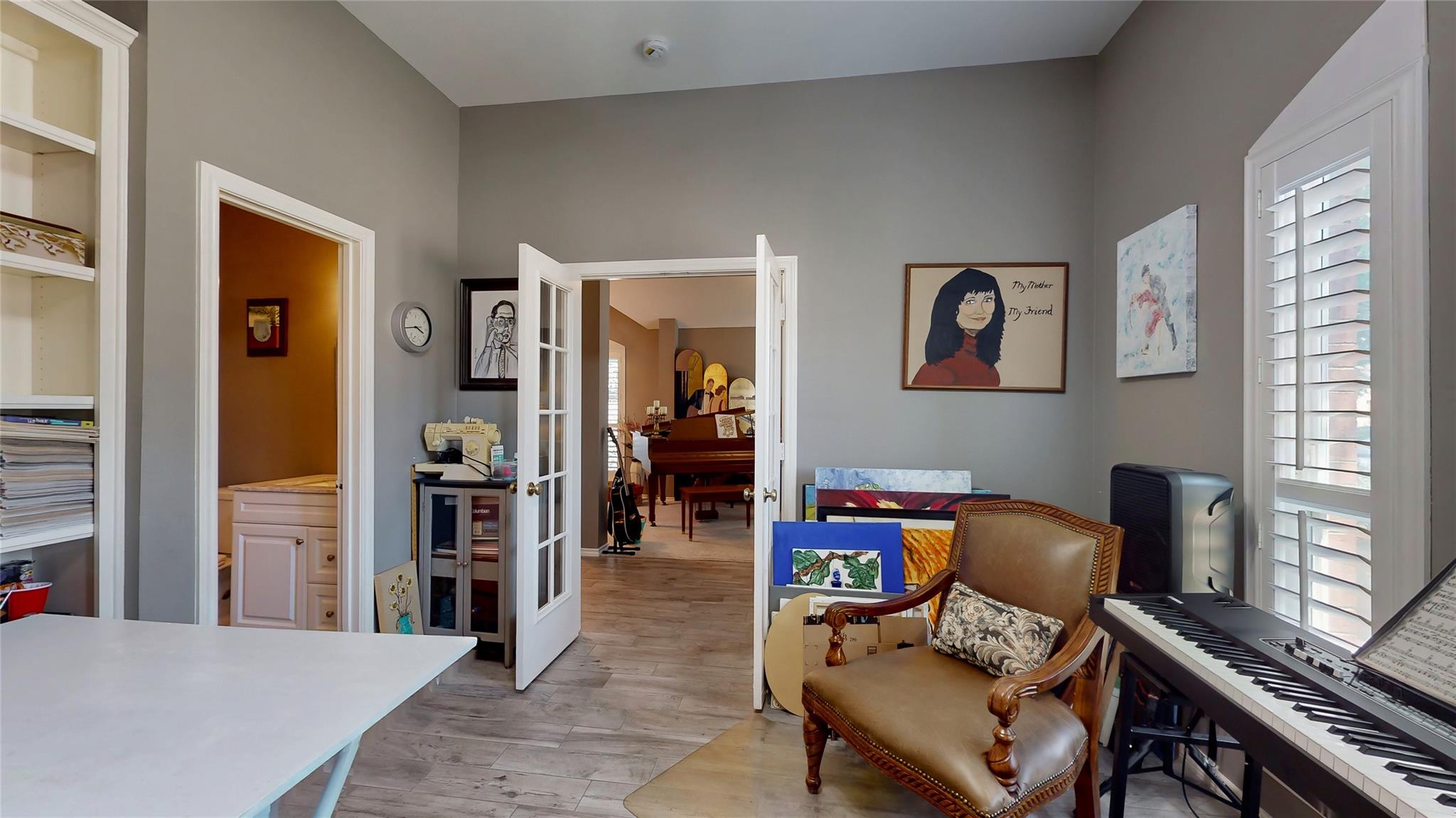 main property photo 3