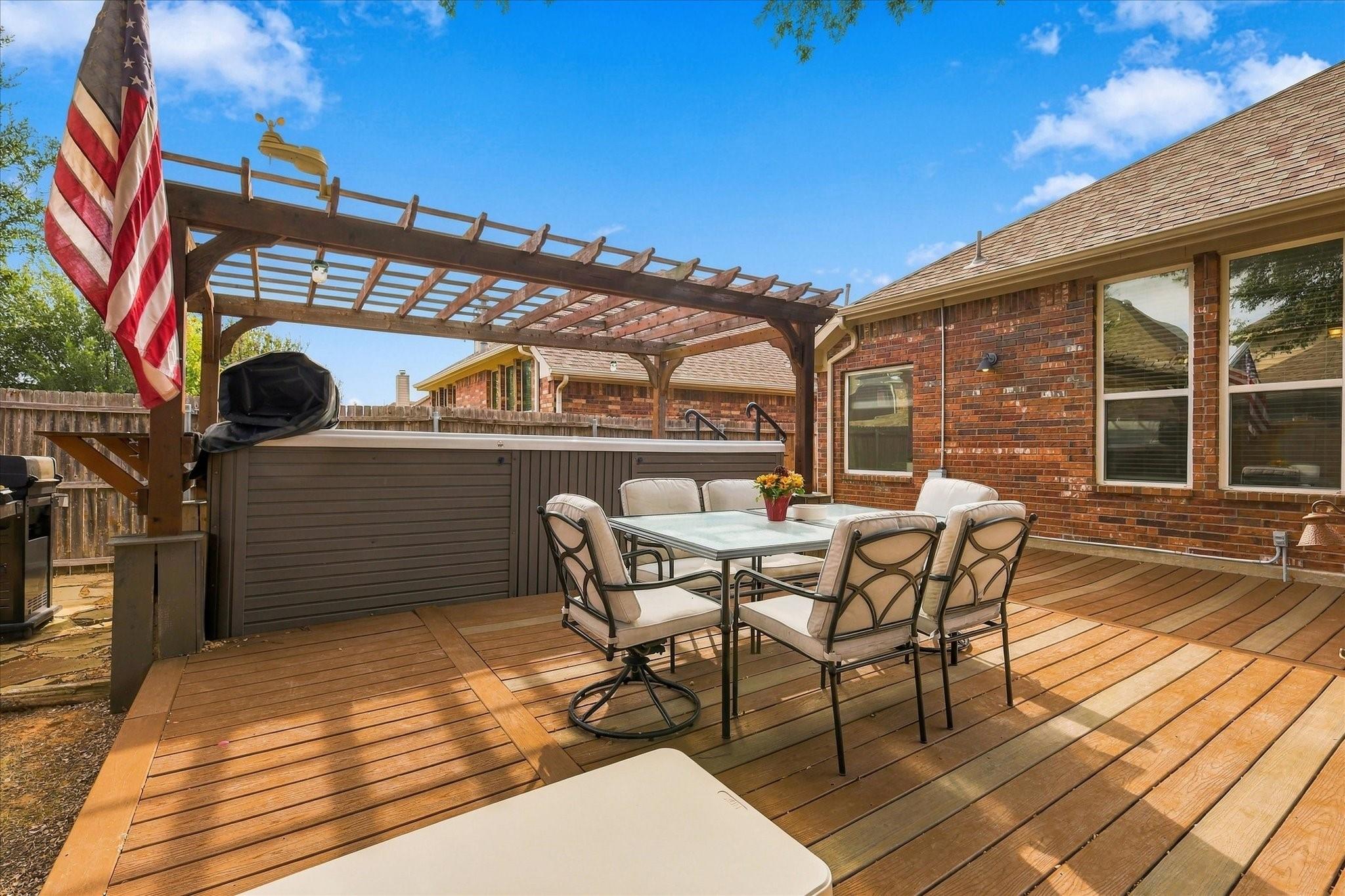 main property photo 4
