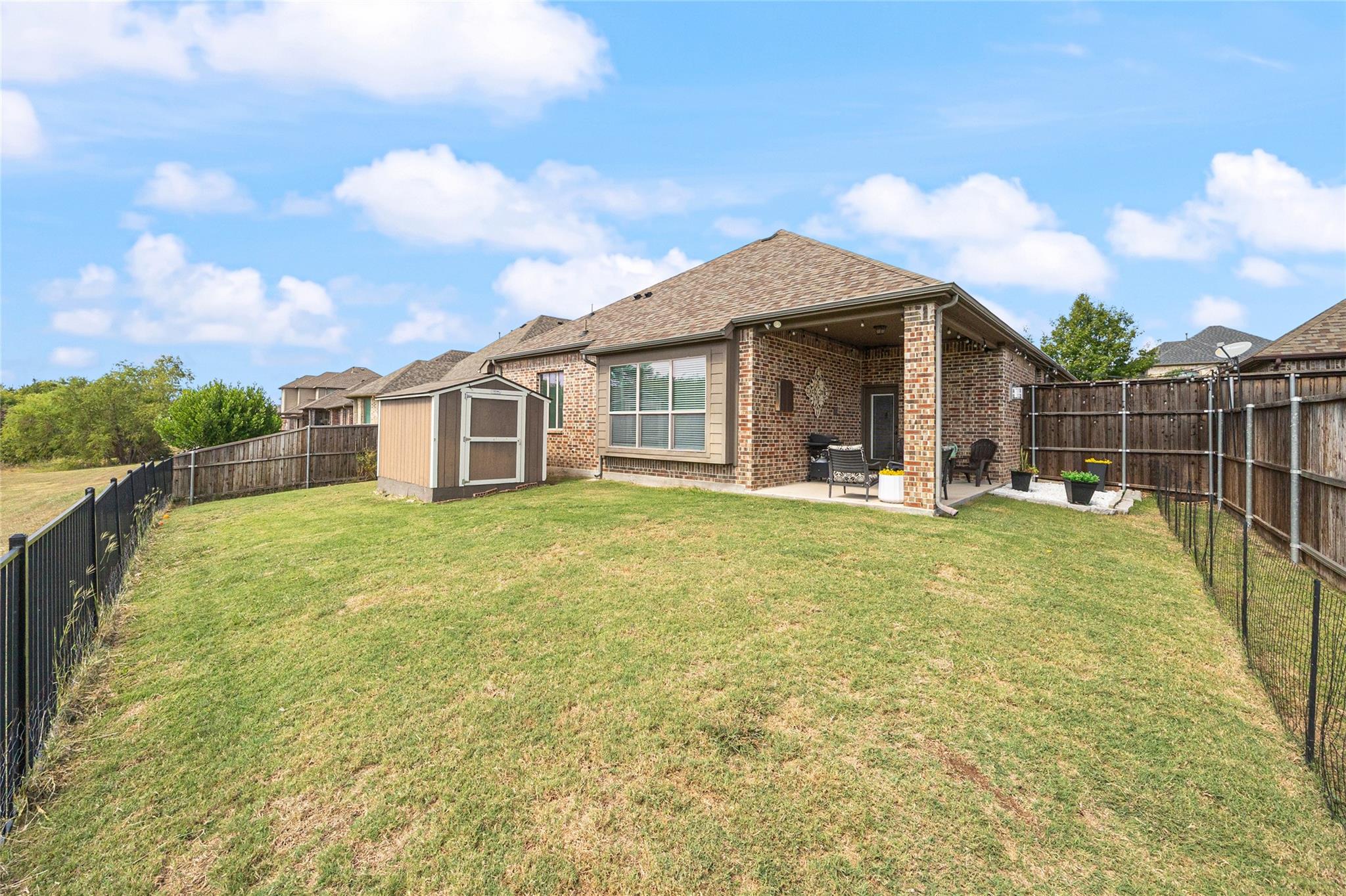 main property photo 27