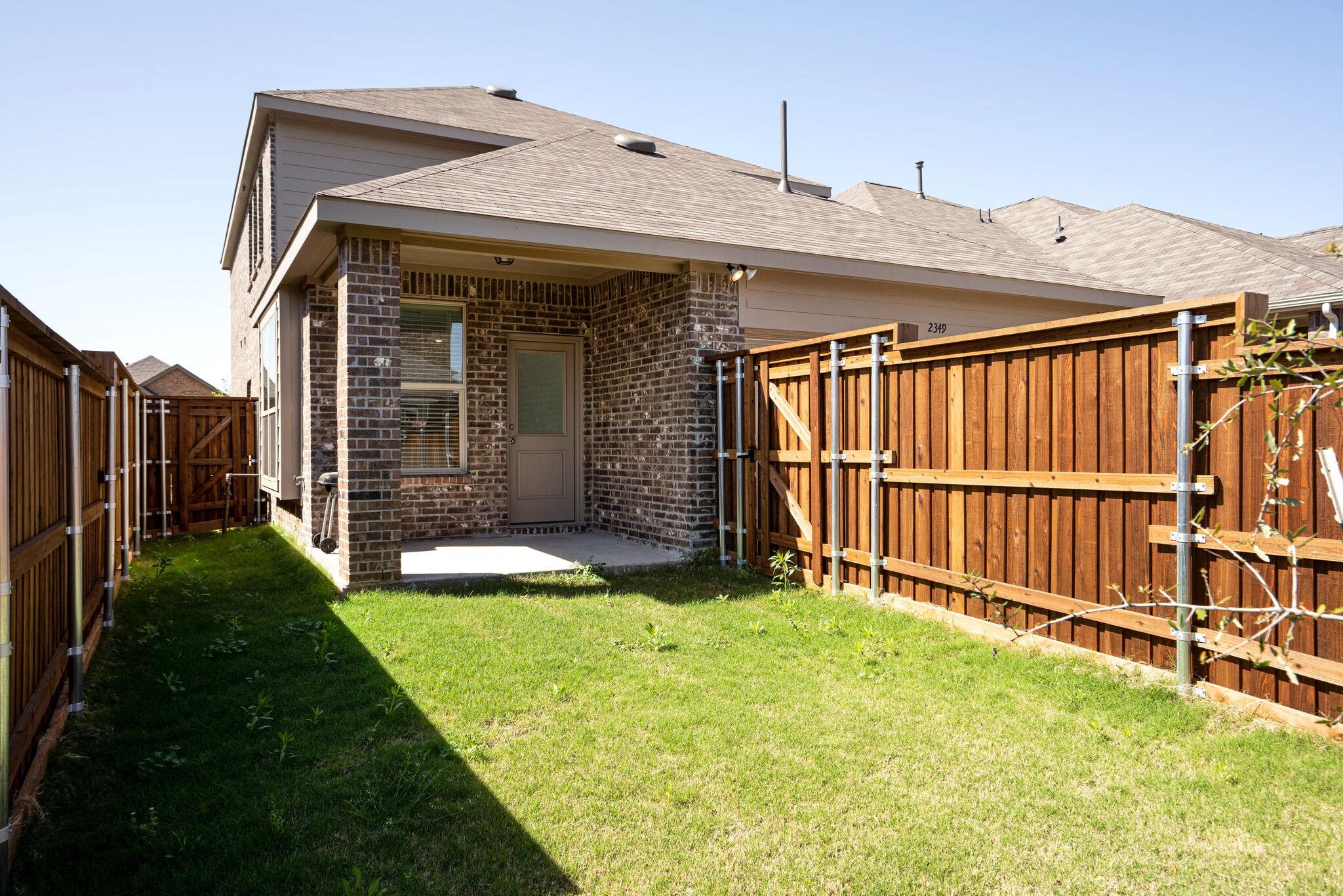 main property photo 27