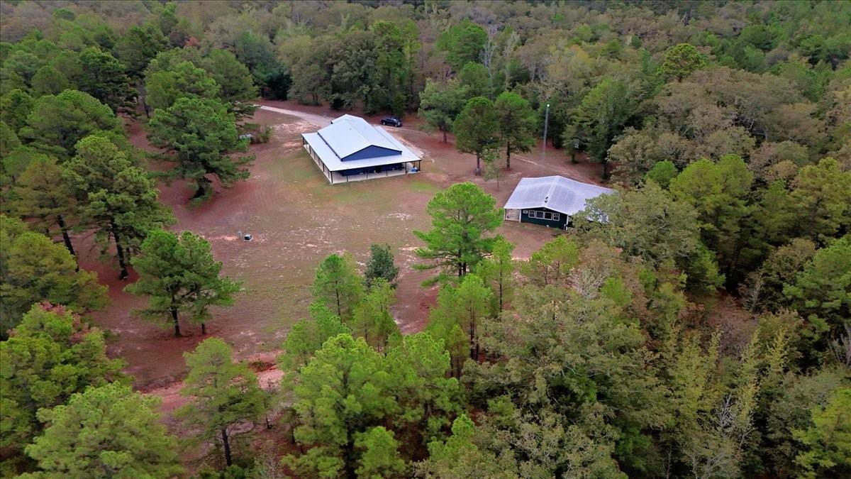 main property photo 36