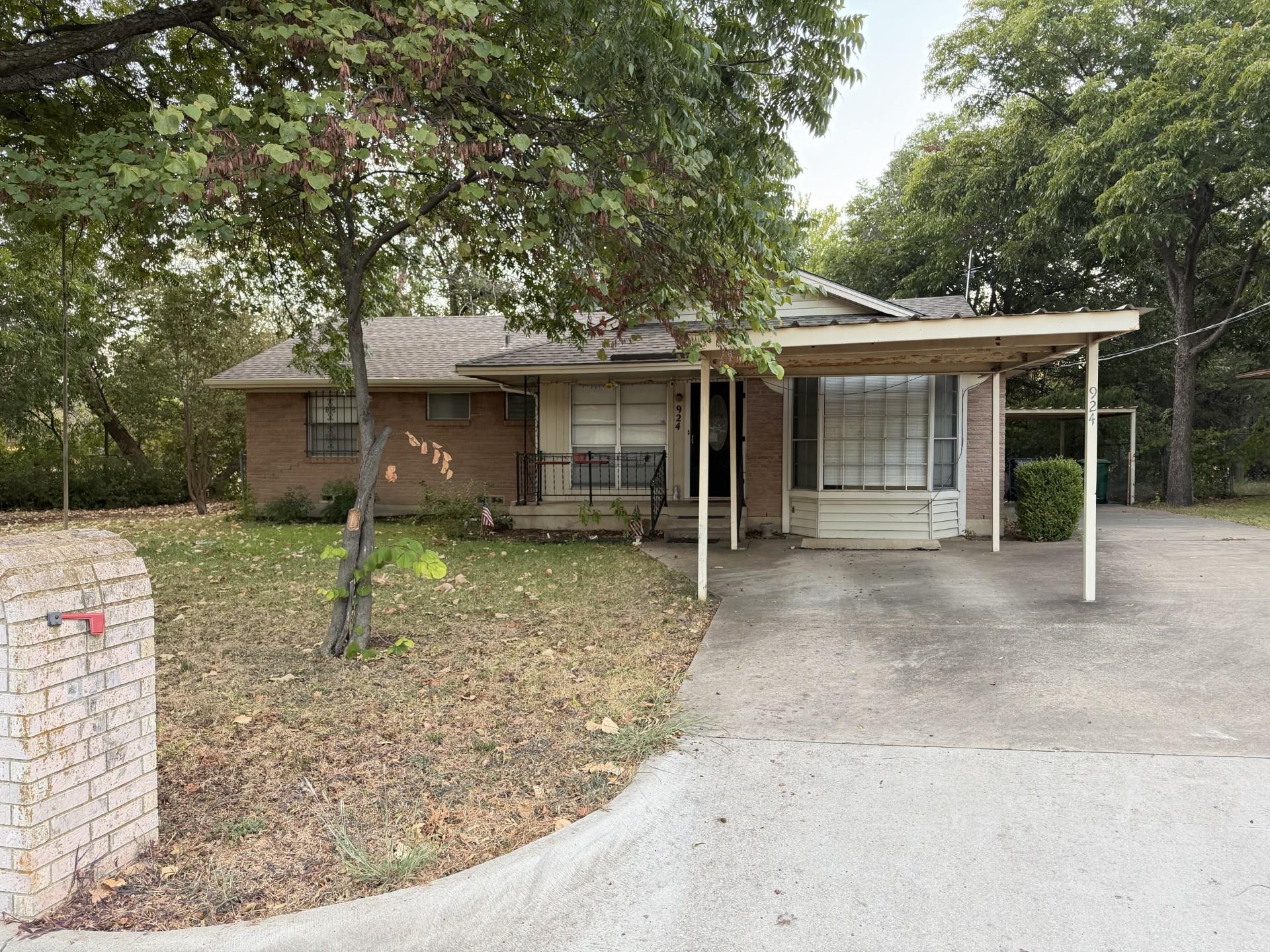 main property photo 1