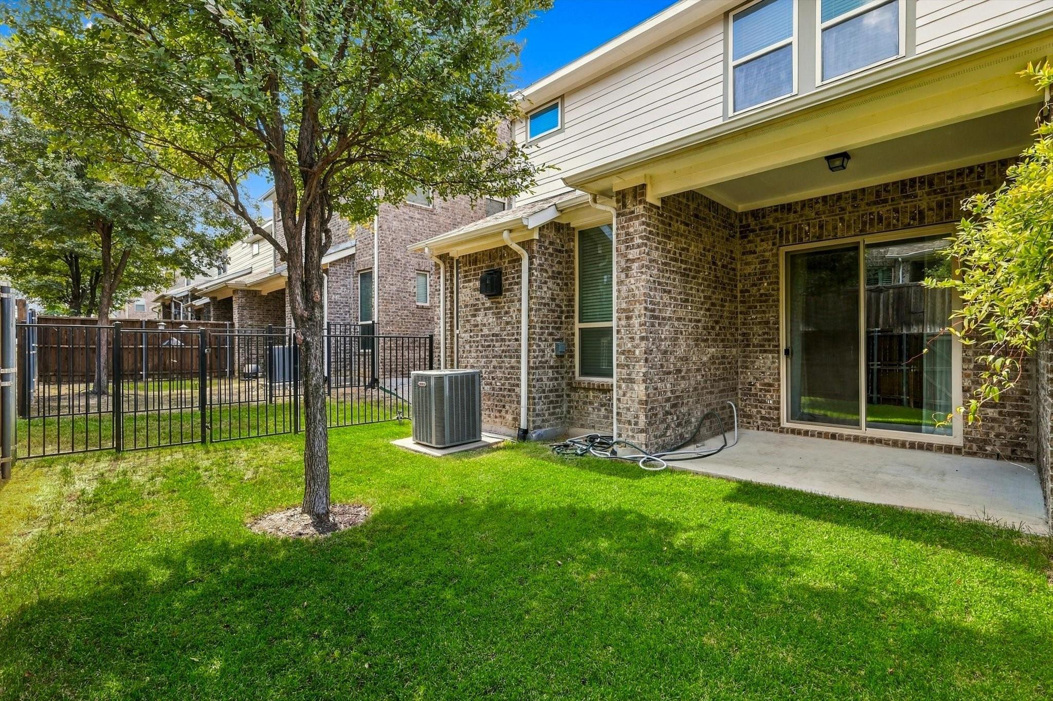 main property photo 21