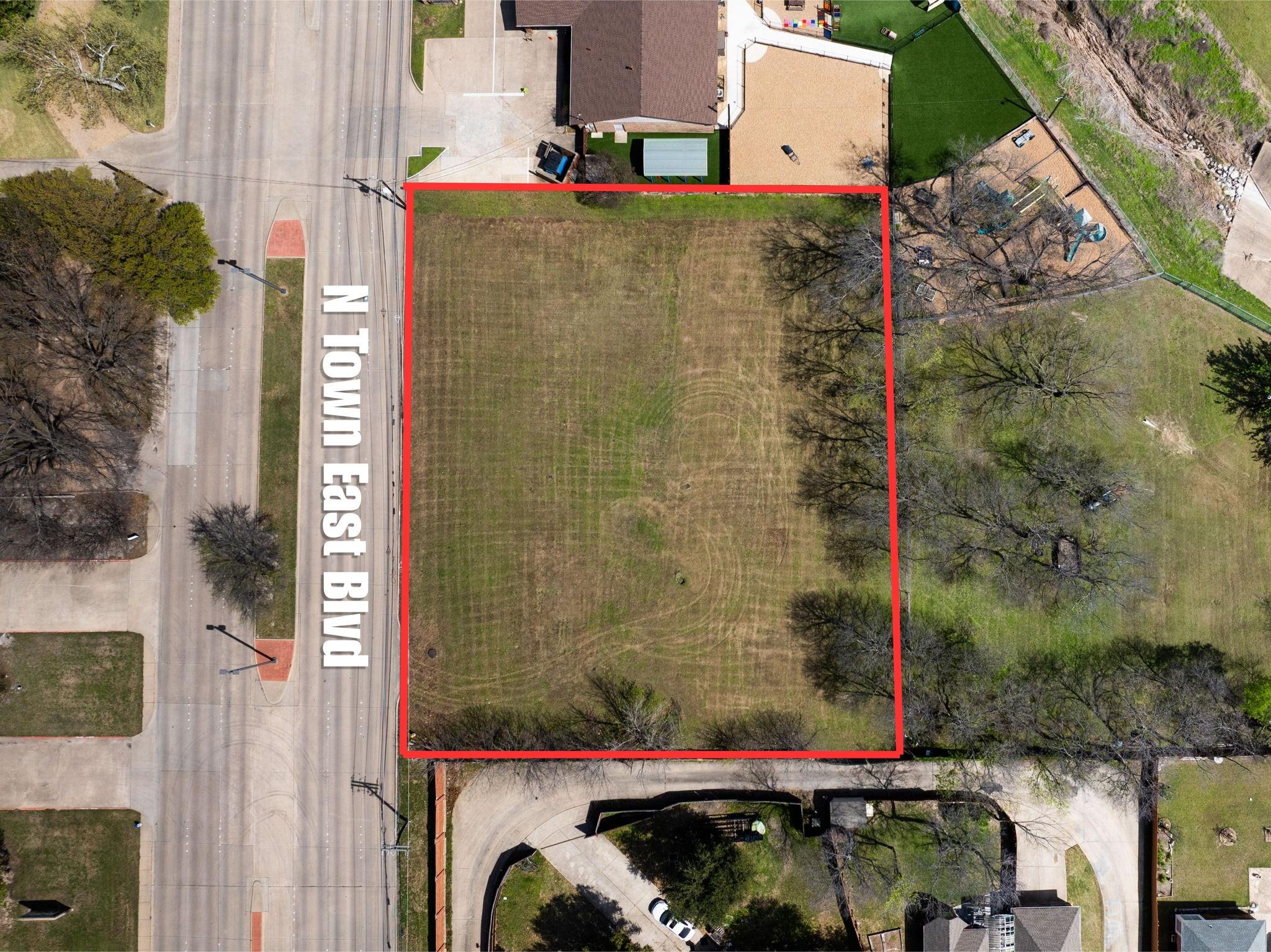 main property photo 16