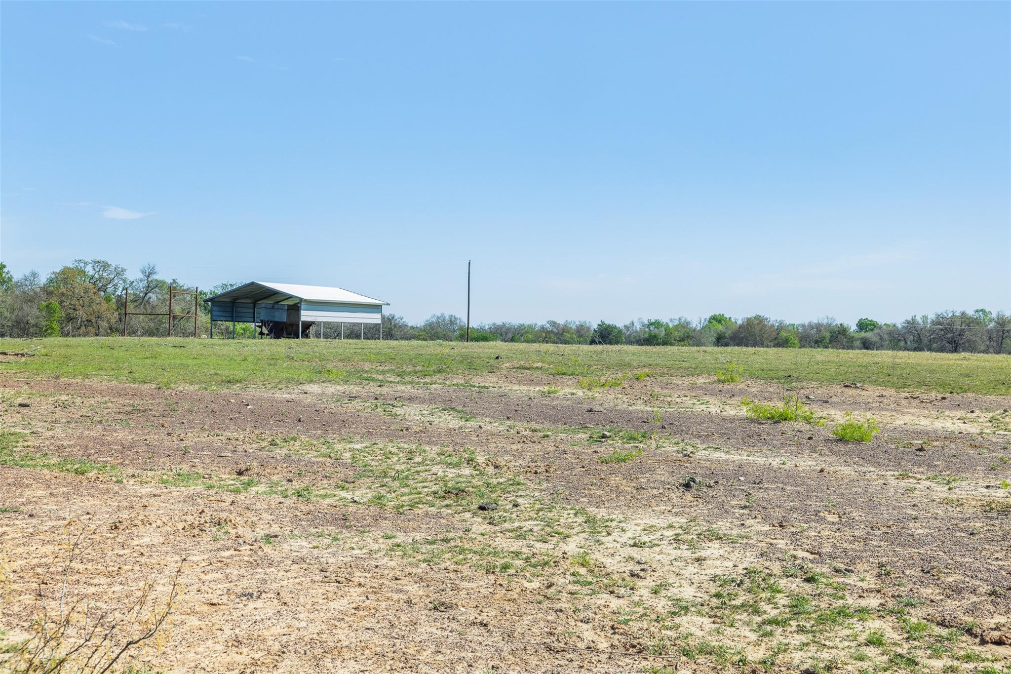main property photo 9