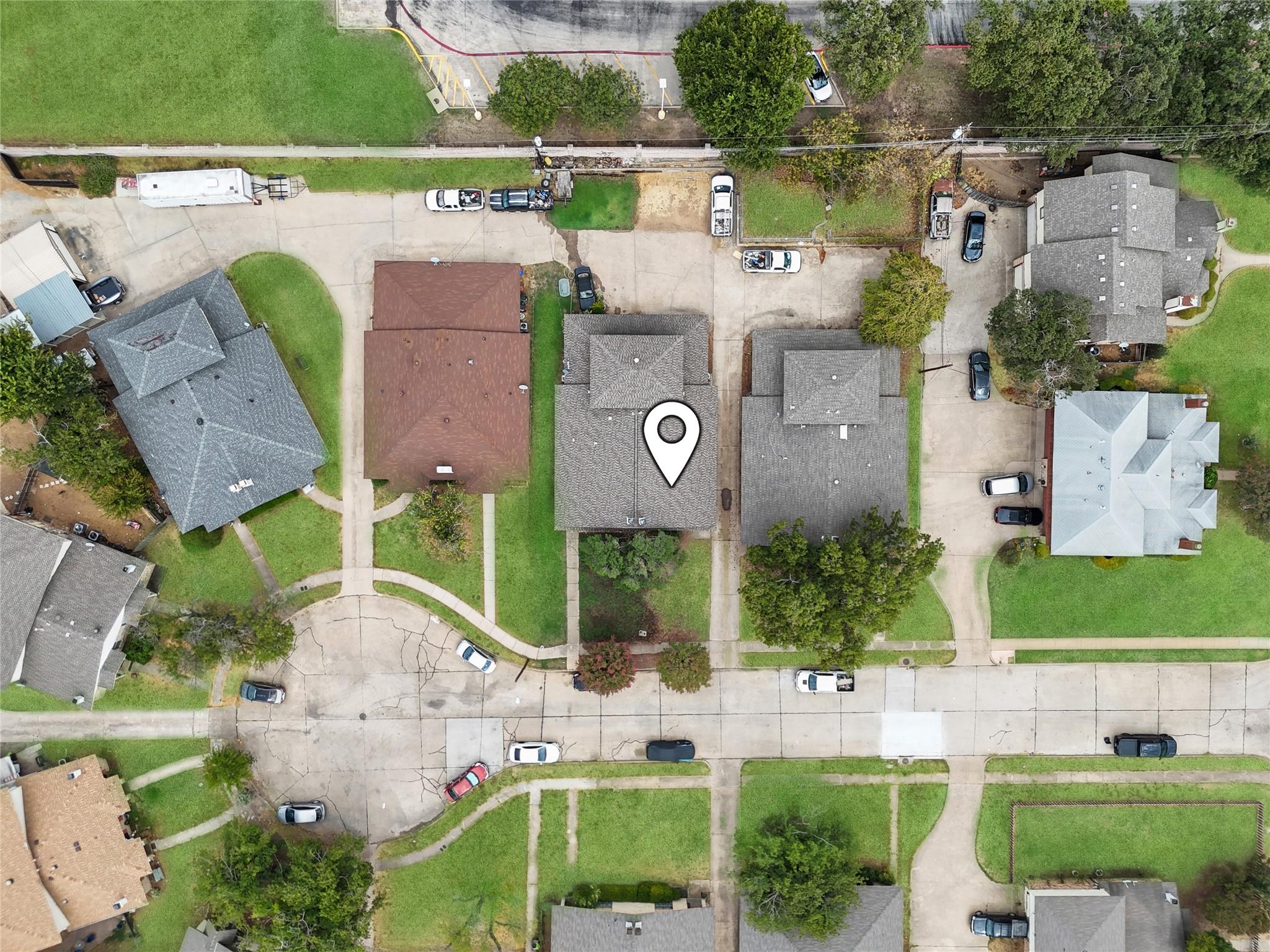 main property photo 33