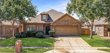 image of property with 4 Bed | 3 Bath | 2,464 Sqft