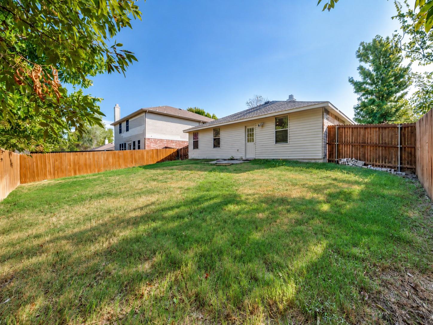 main property photo 20