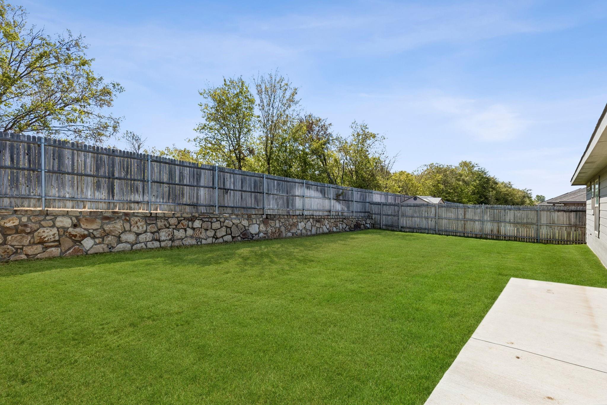 main property photo 24