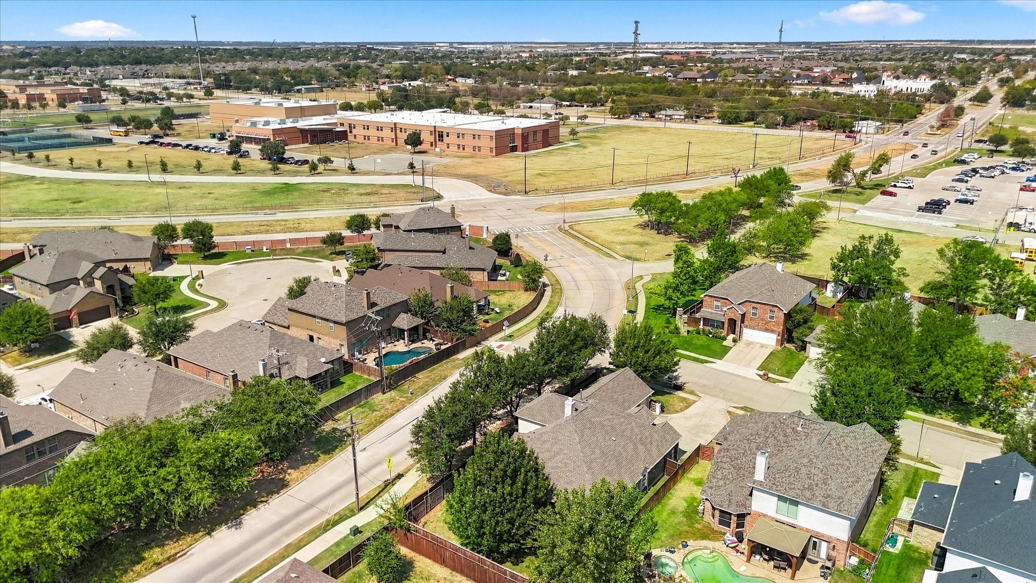 main property photo 23