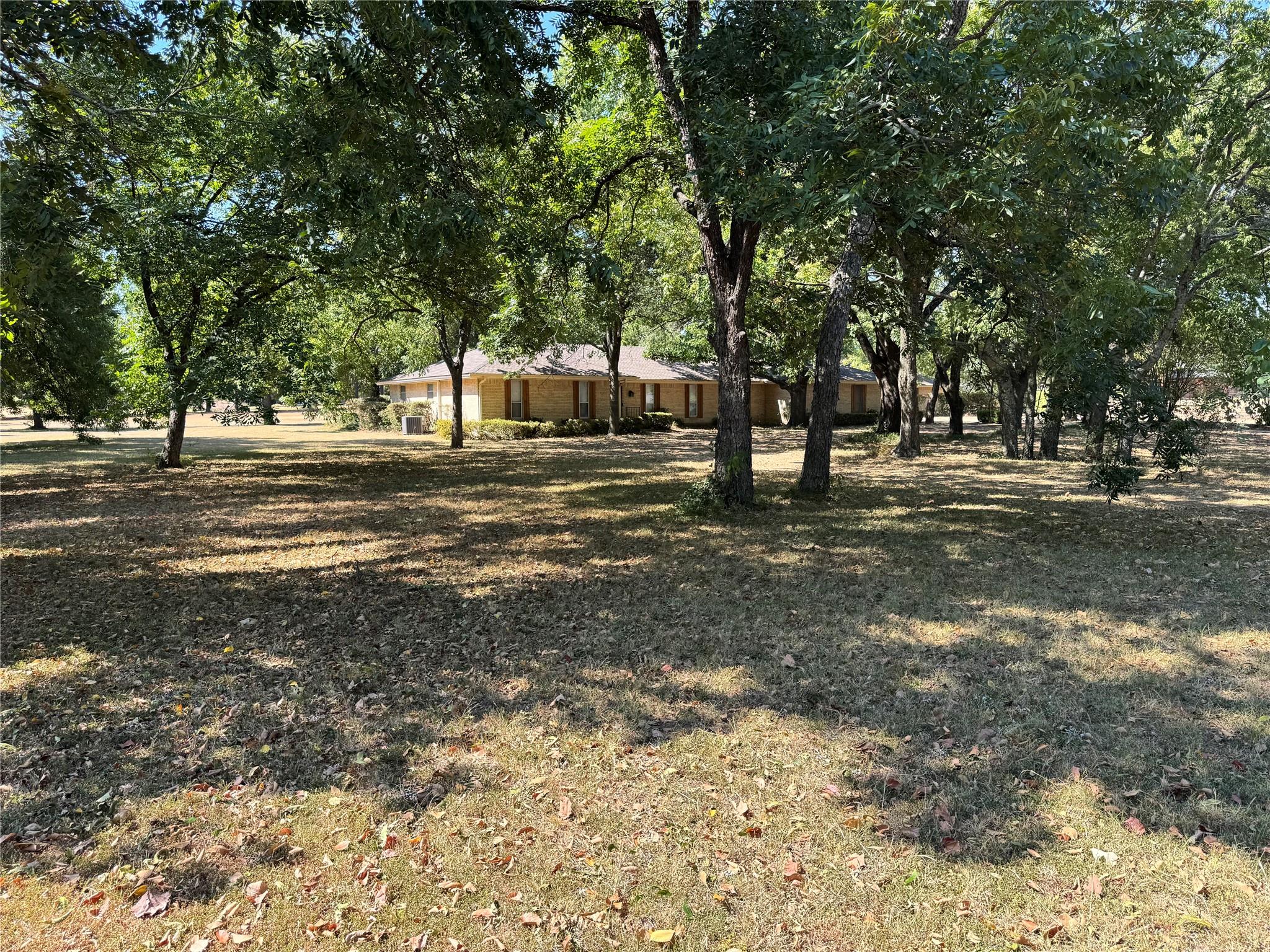 main property photo 12