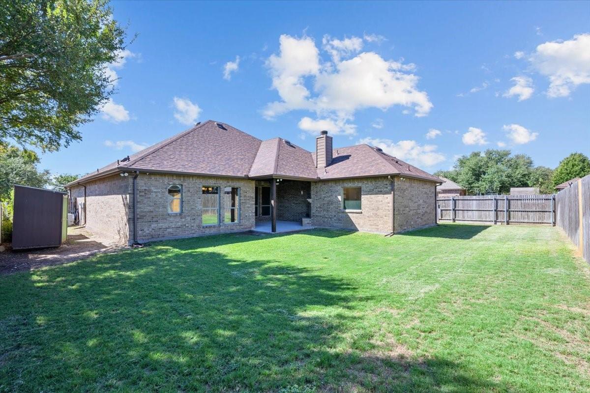 main property photo 35