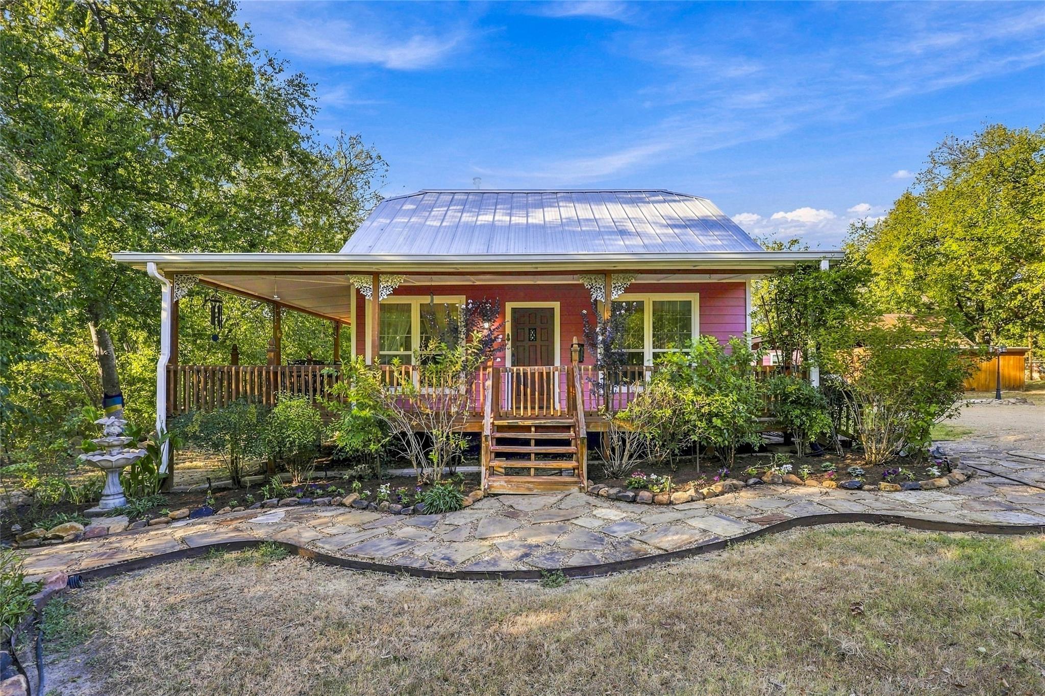 main property photo 27
