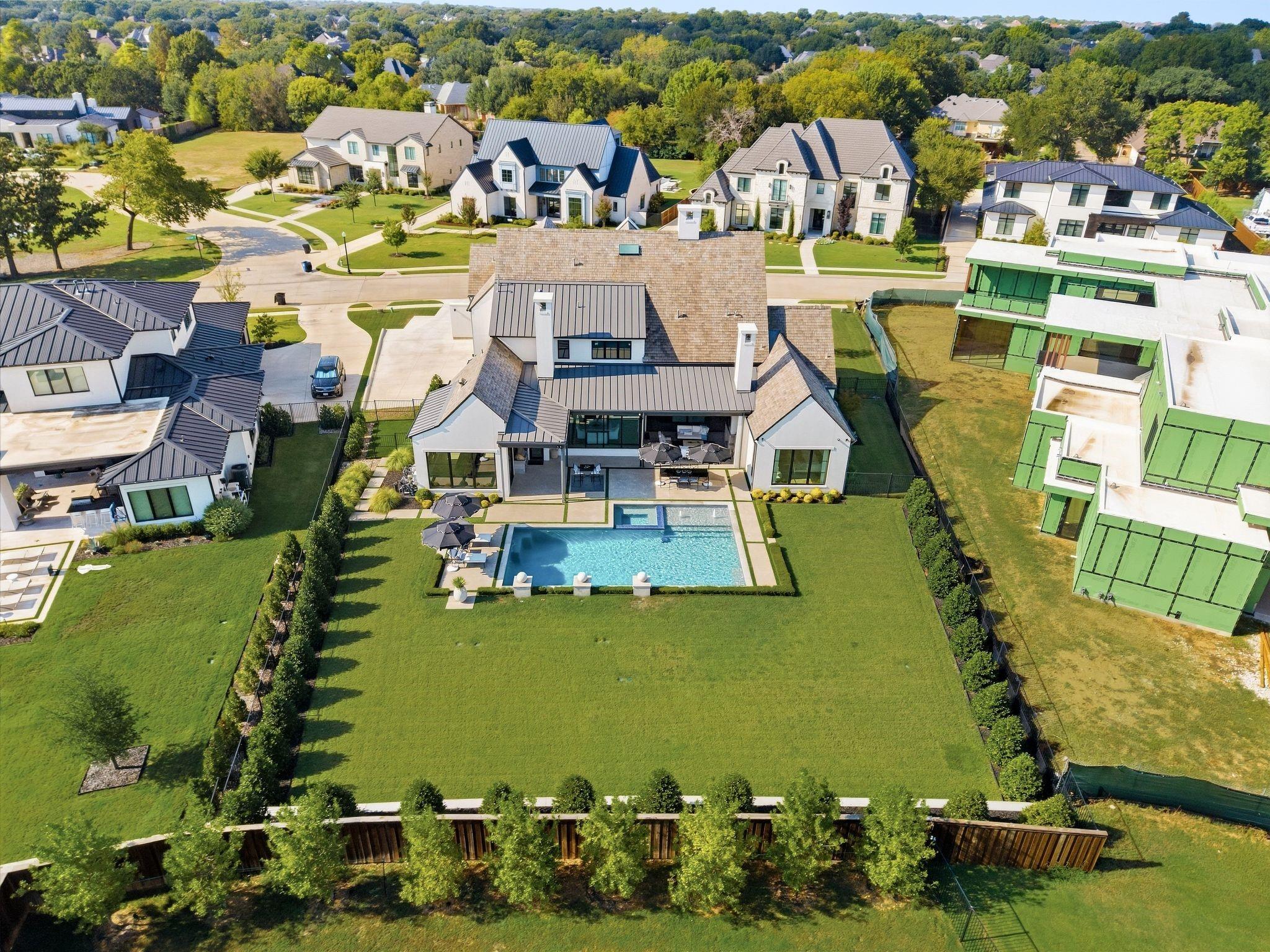 main property photo 38