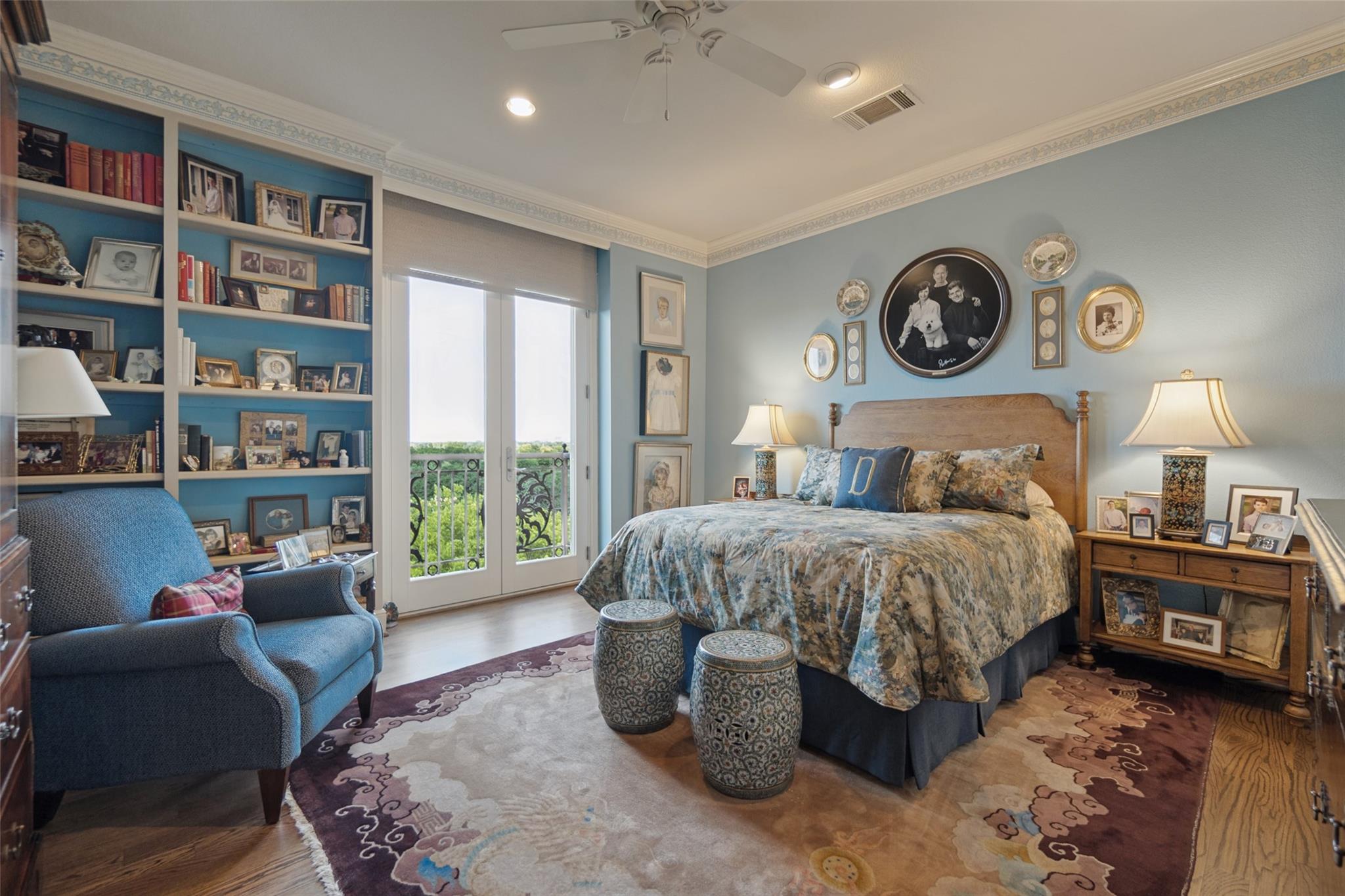 main property photo 17