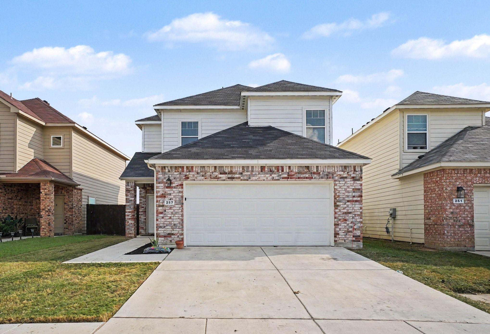 main property photo 9