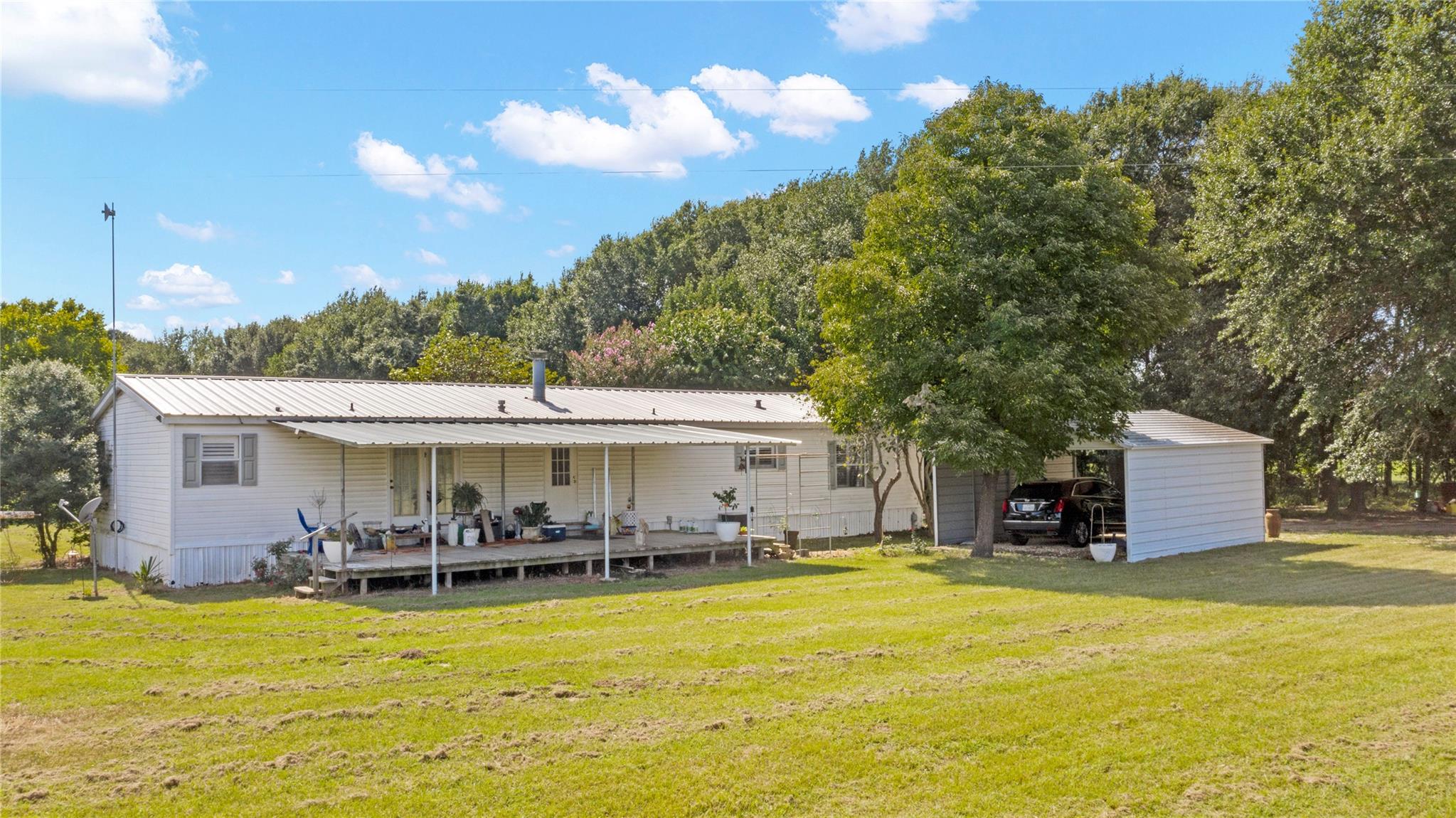 main property photo 20