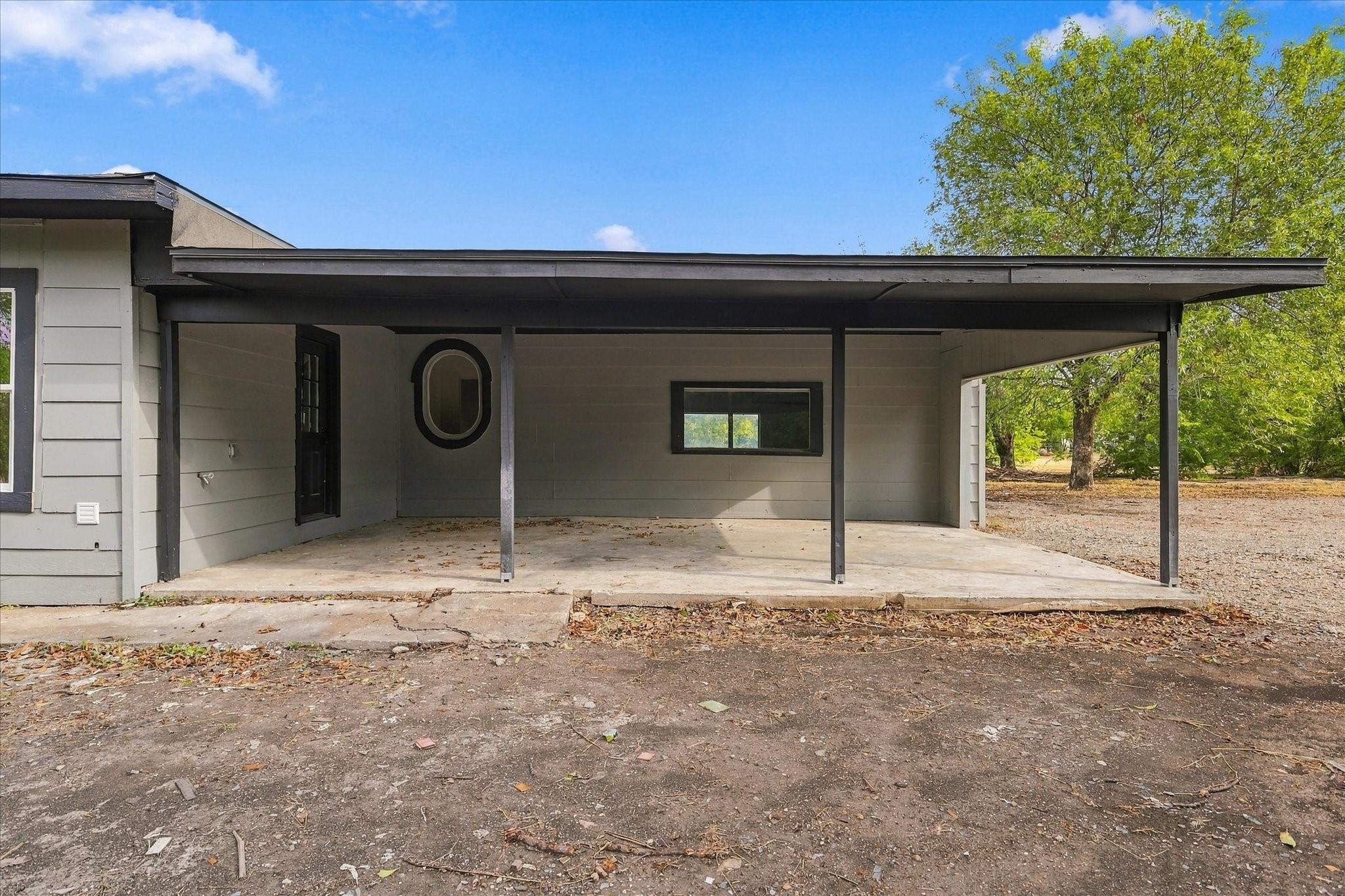 main property photo 20