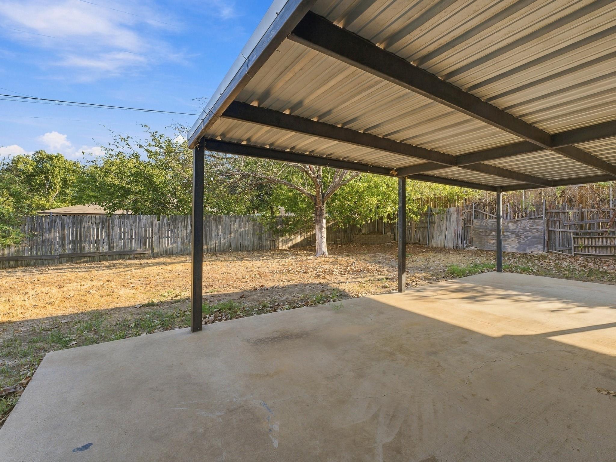 main property photo 26