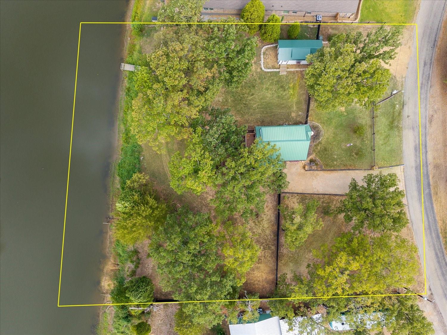 main property photo 28