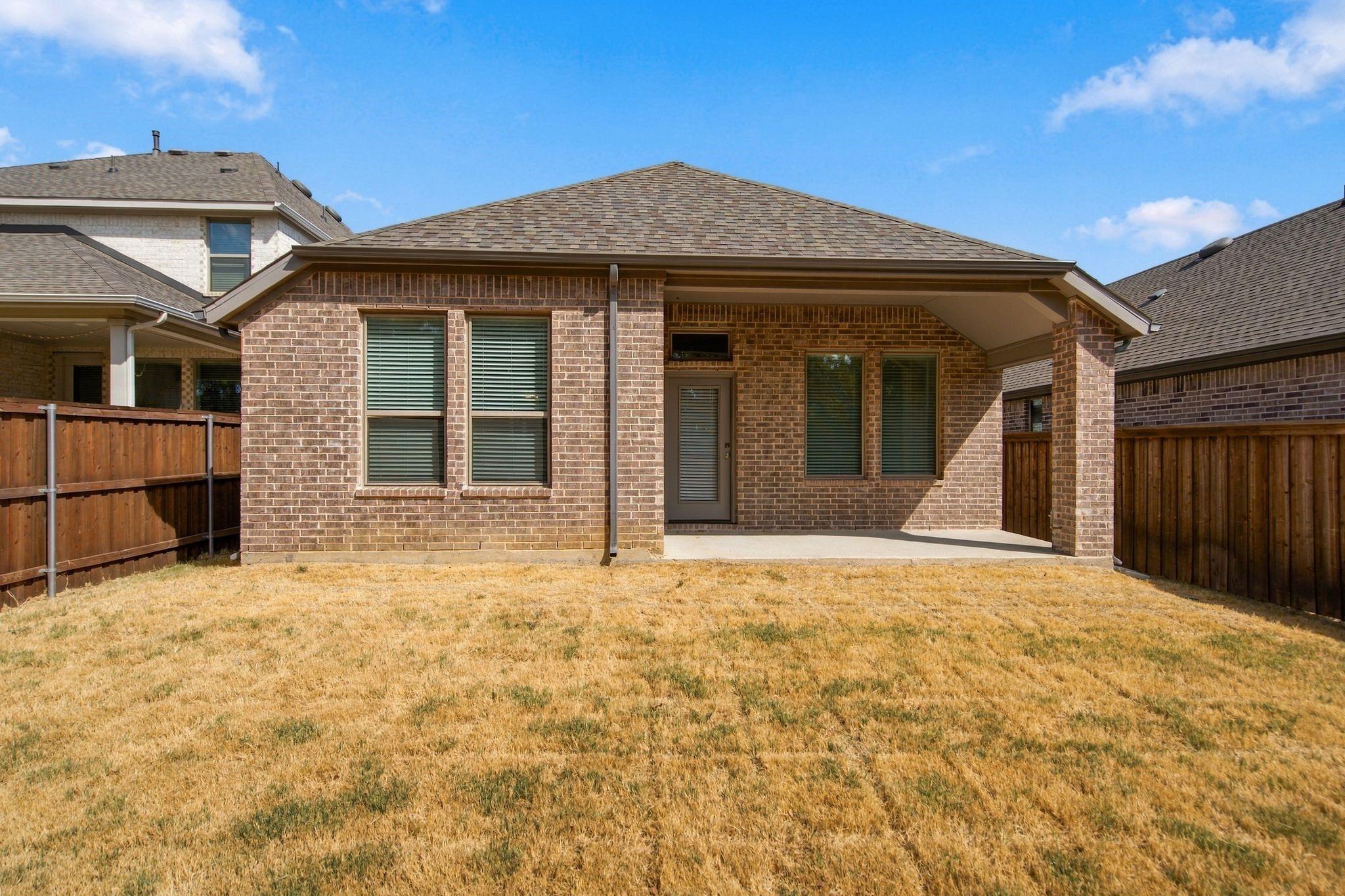 main property photo 22