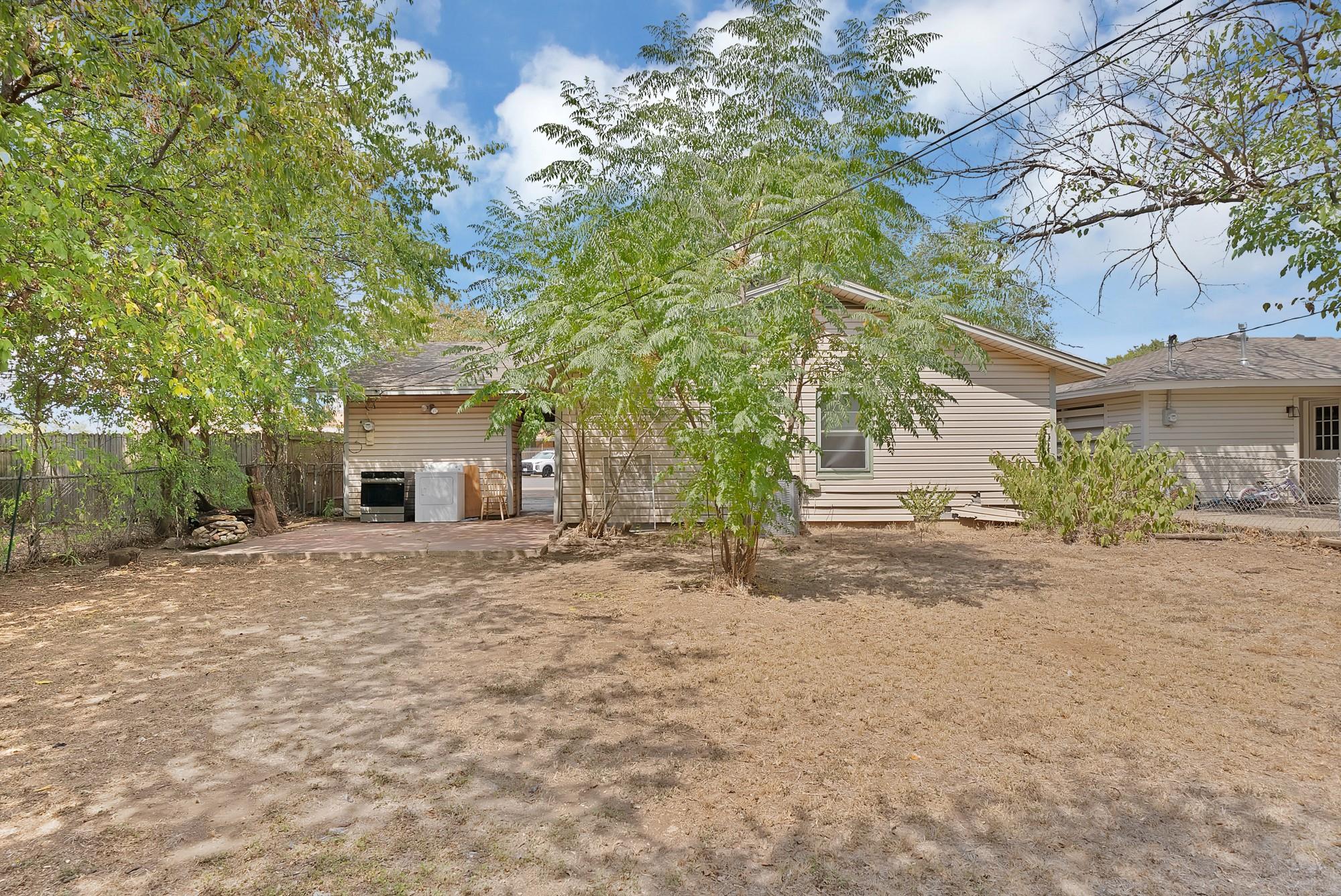 main property photo 22