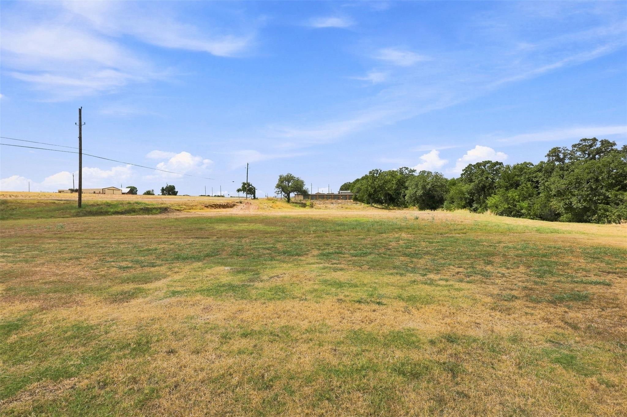 main property photo 16