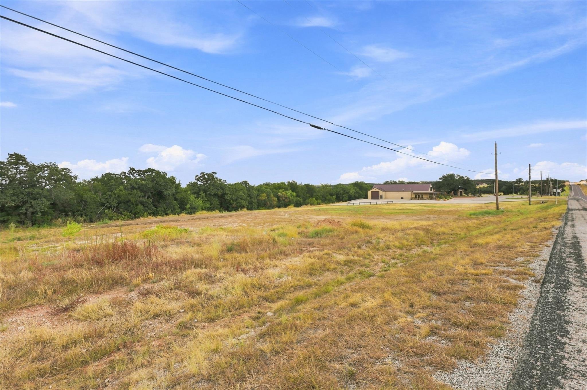 main property photo 18