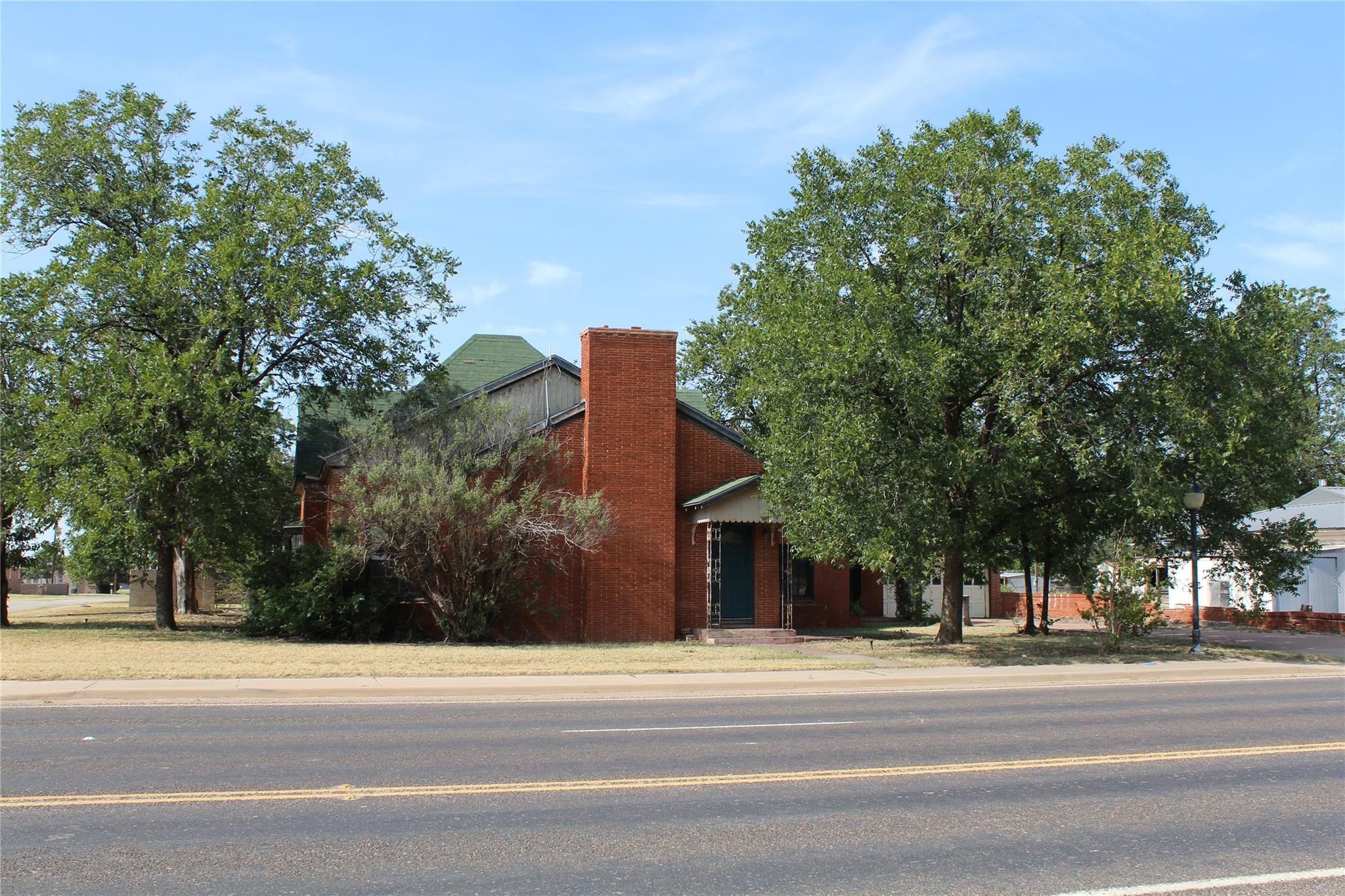 main property photo 2