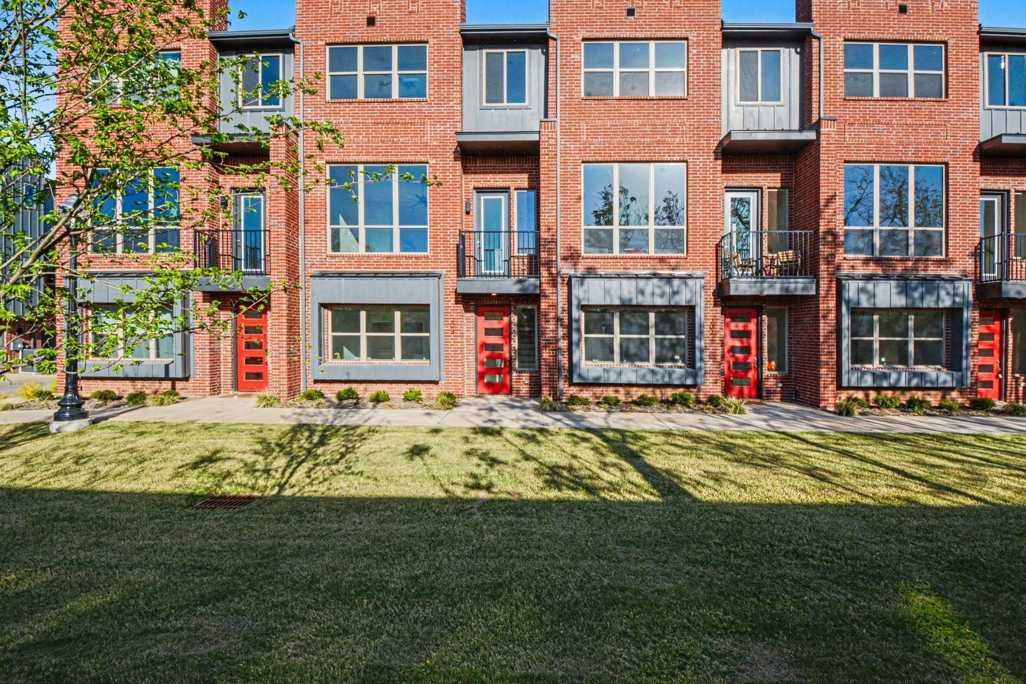 main property photo 29