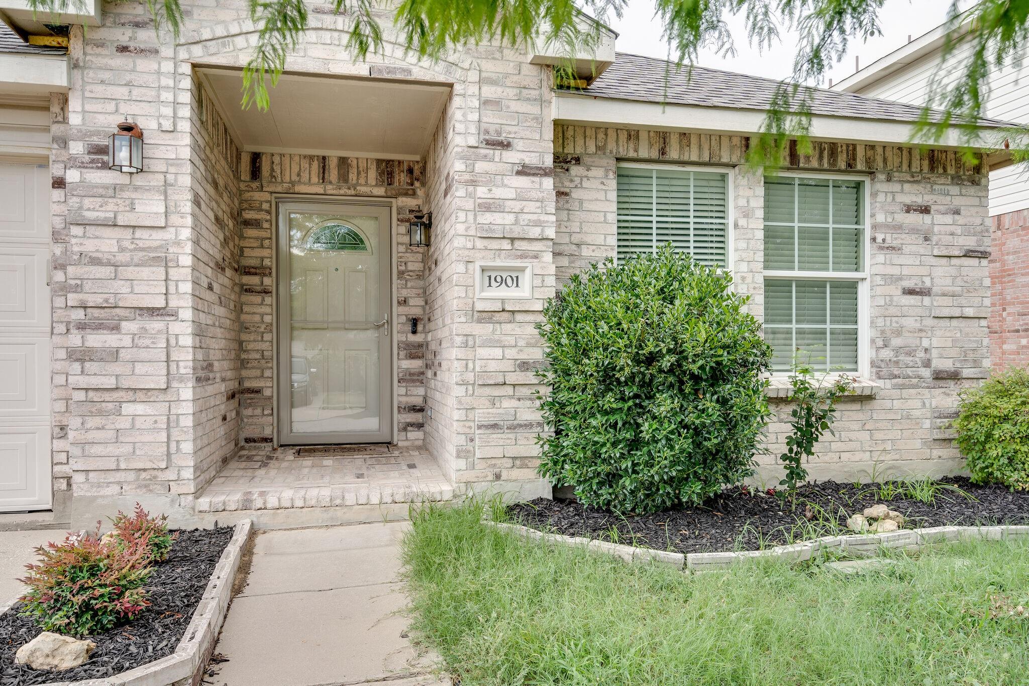 main property photo 2