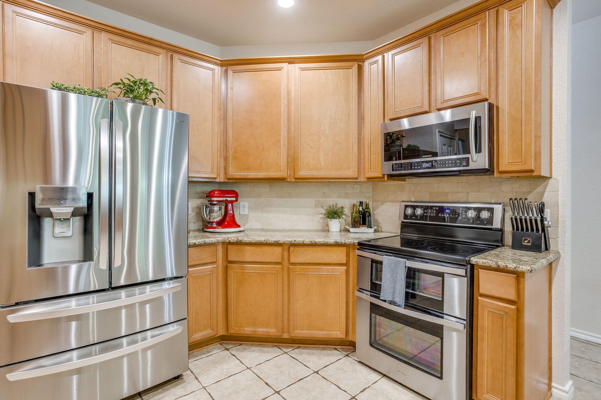 main property photo 20