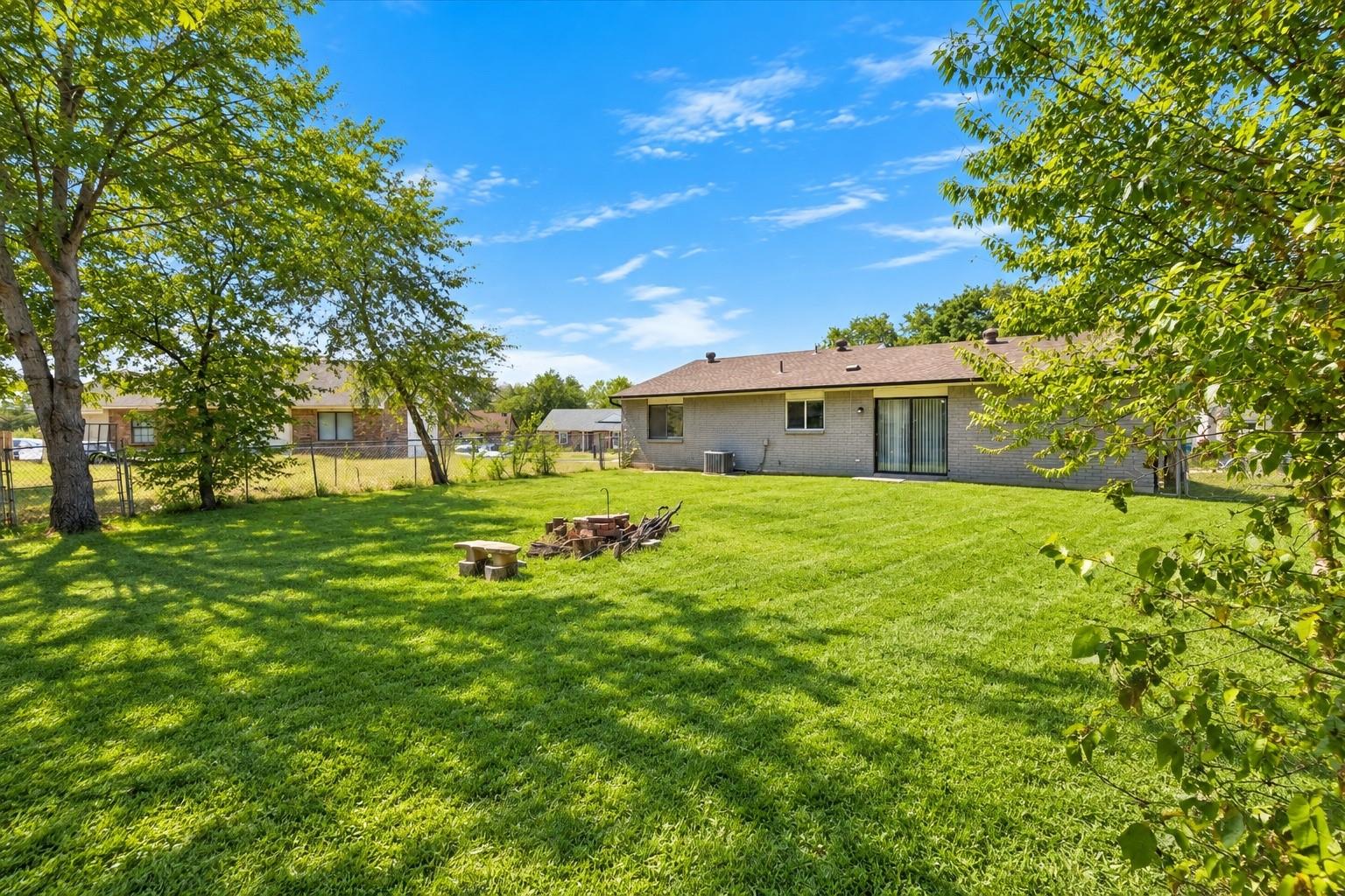 main property photo 21