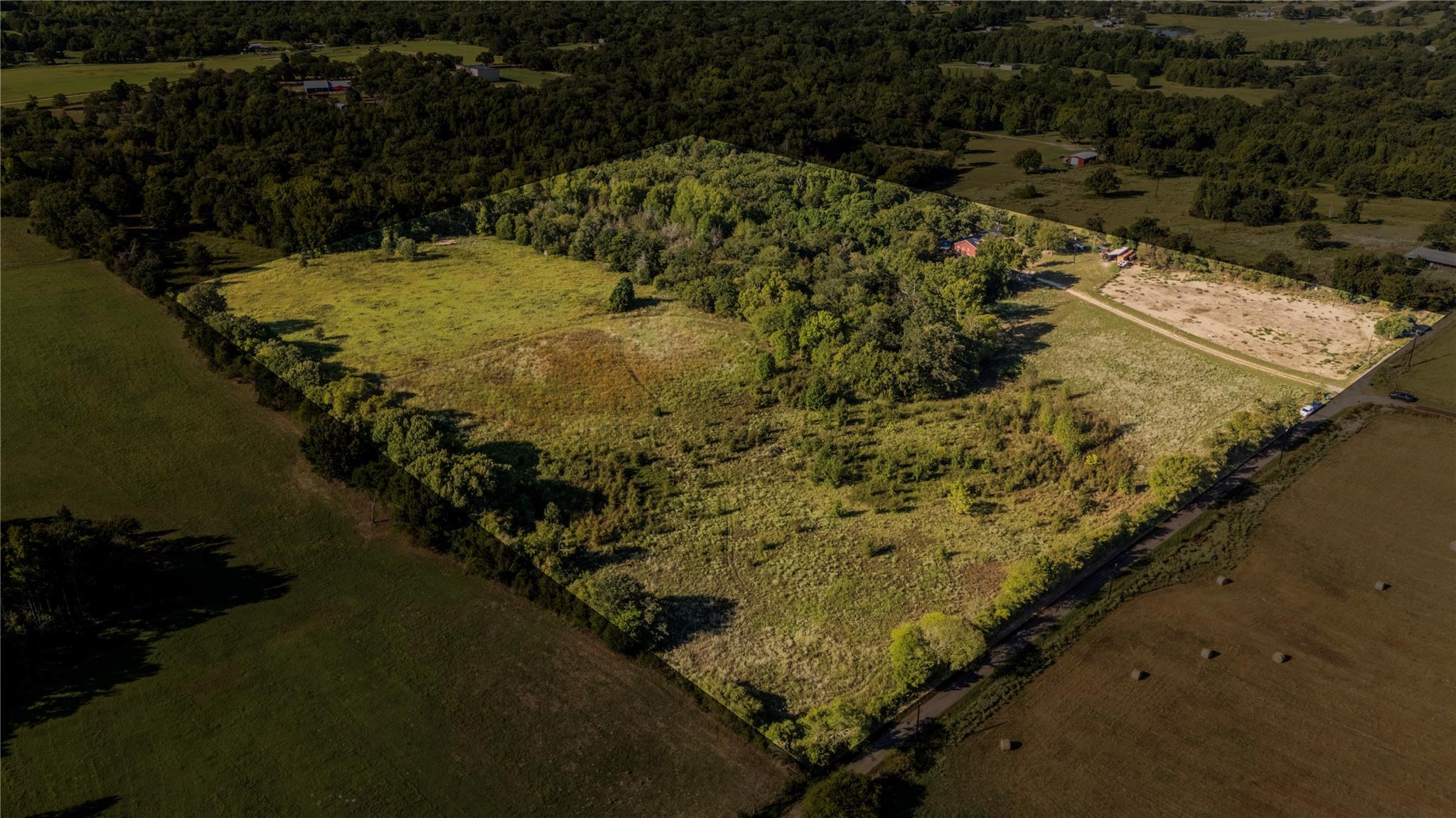 main property photo 38
