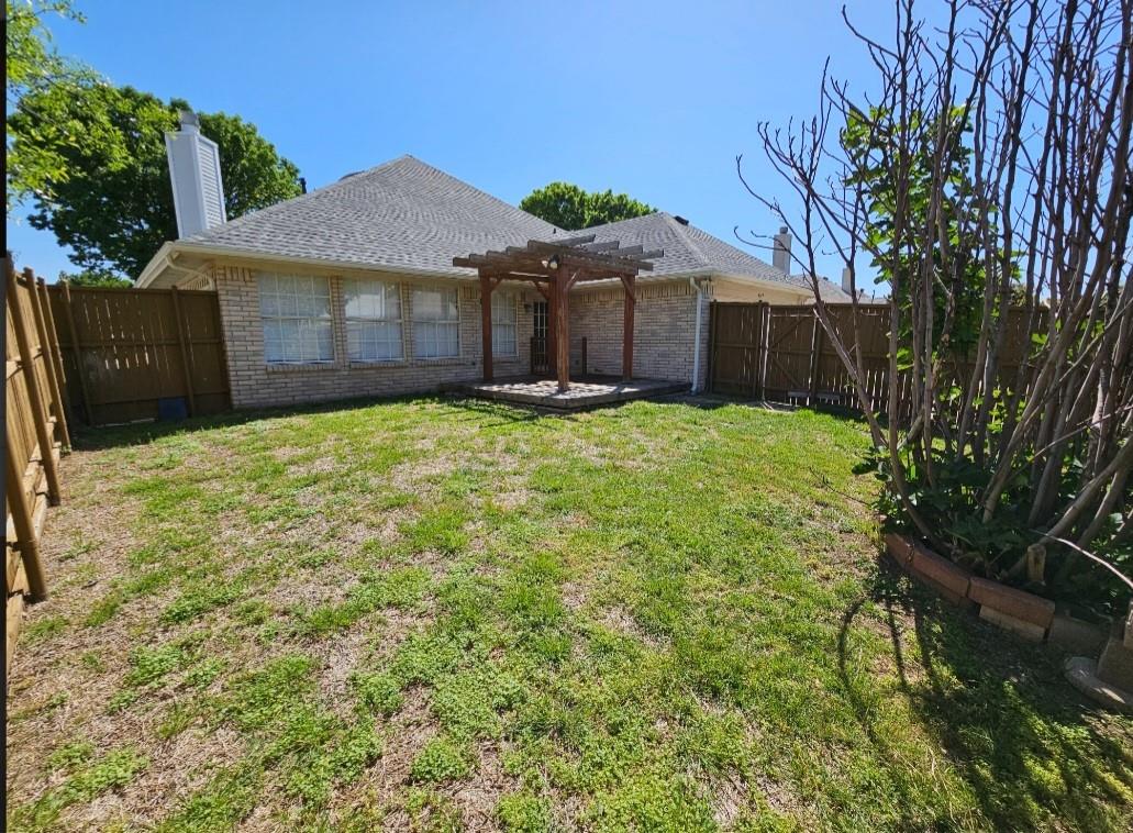 main property photo 8