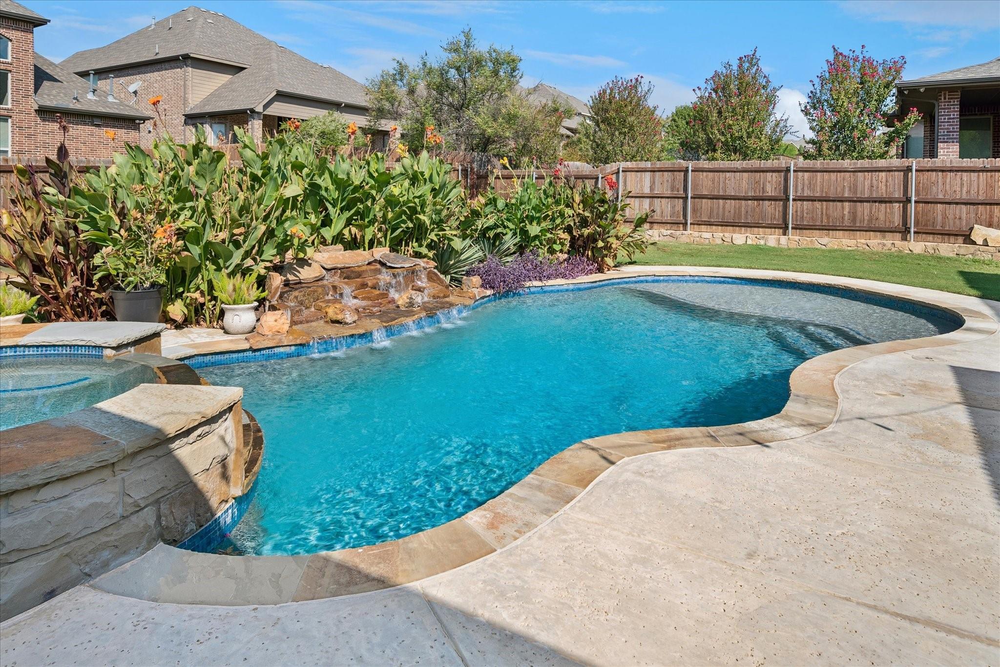 main property photo 35