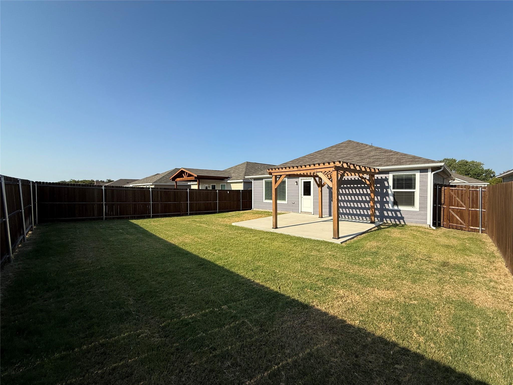 main property photo 19